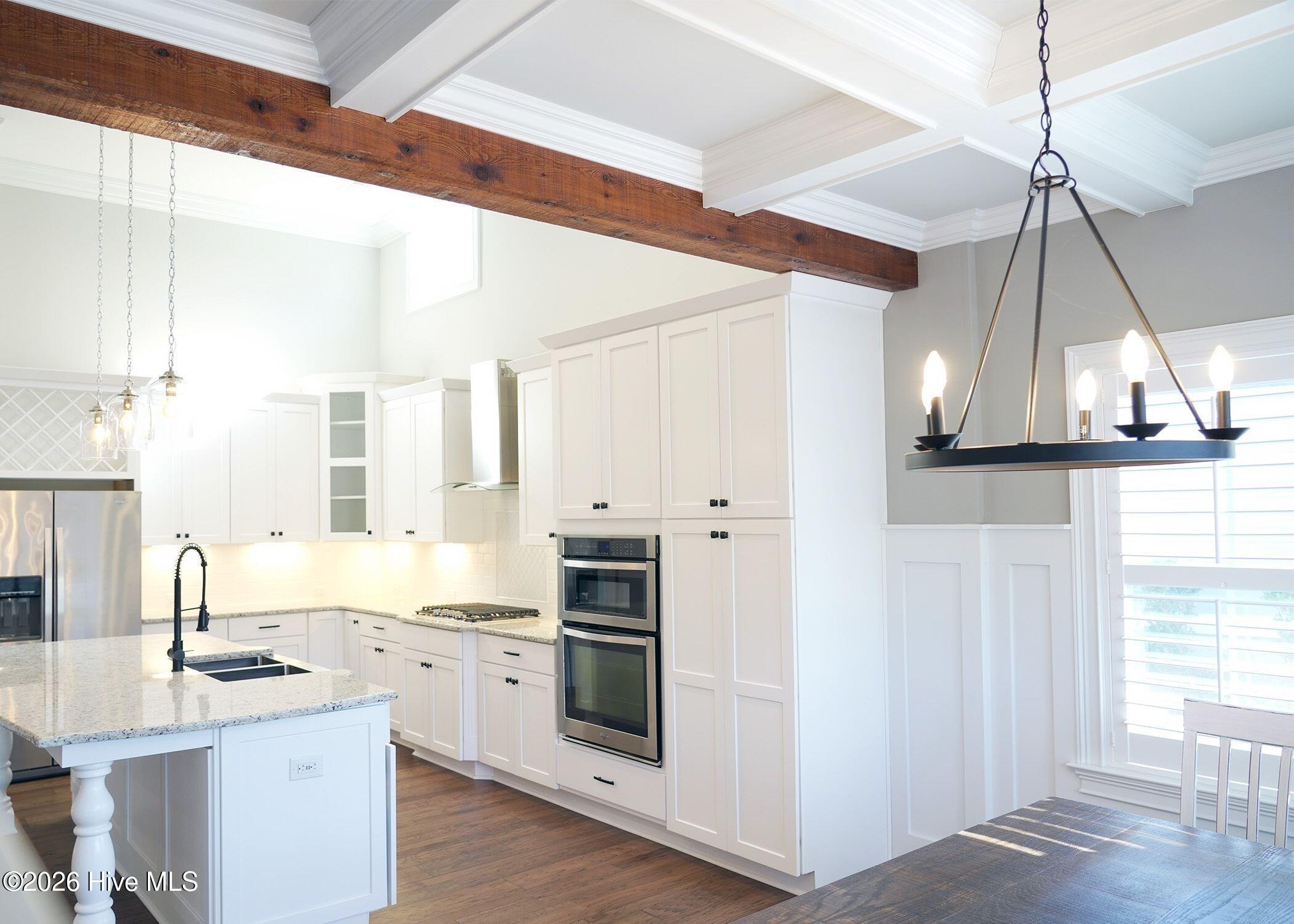 100554172 | Photo 13