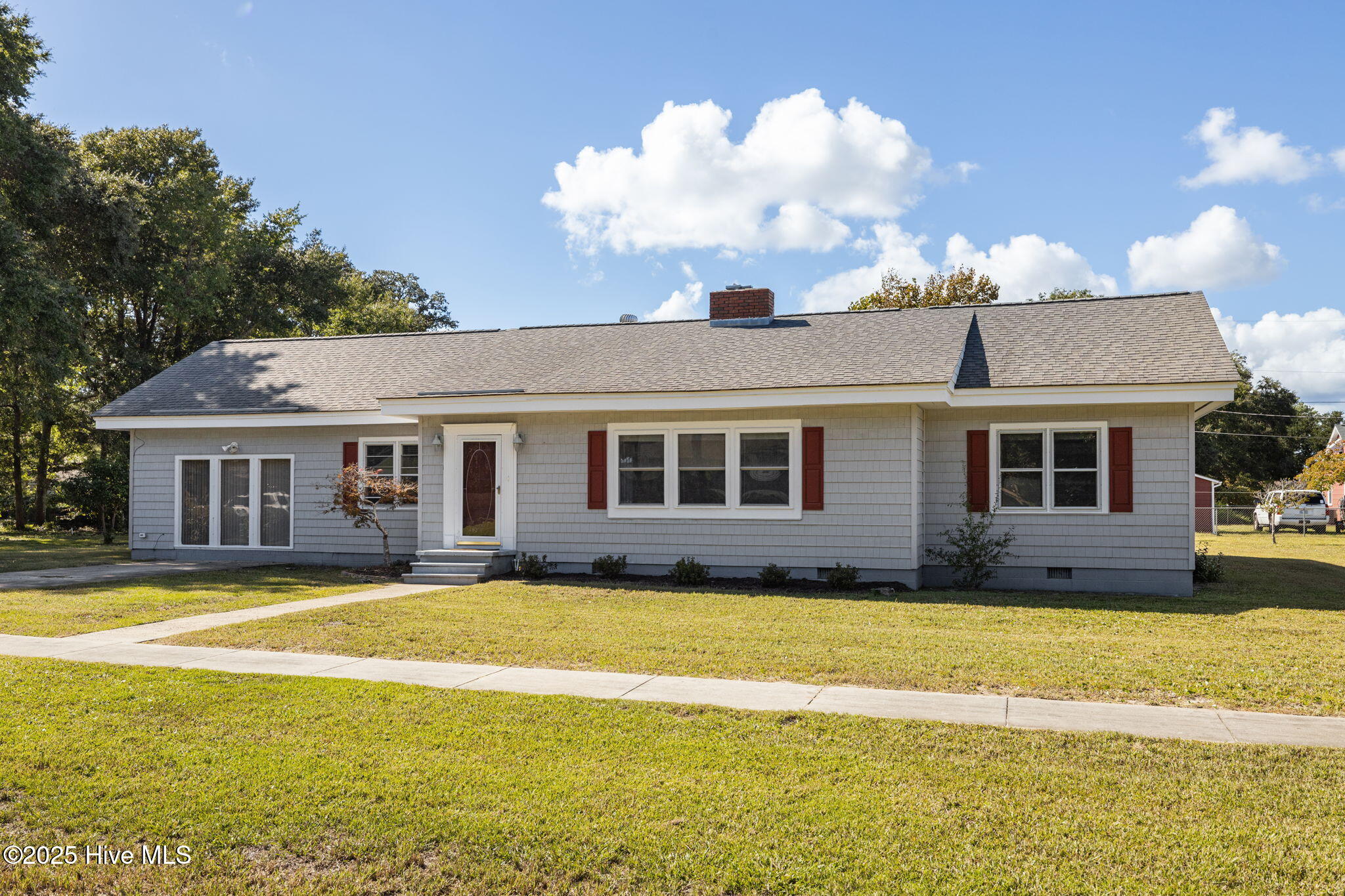 Homes for sale in Morehead City, NC | 202 Savannah Ave, Morehead City, NC 28557 | MLS# 100509314