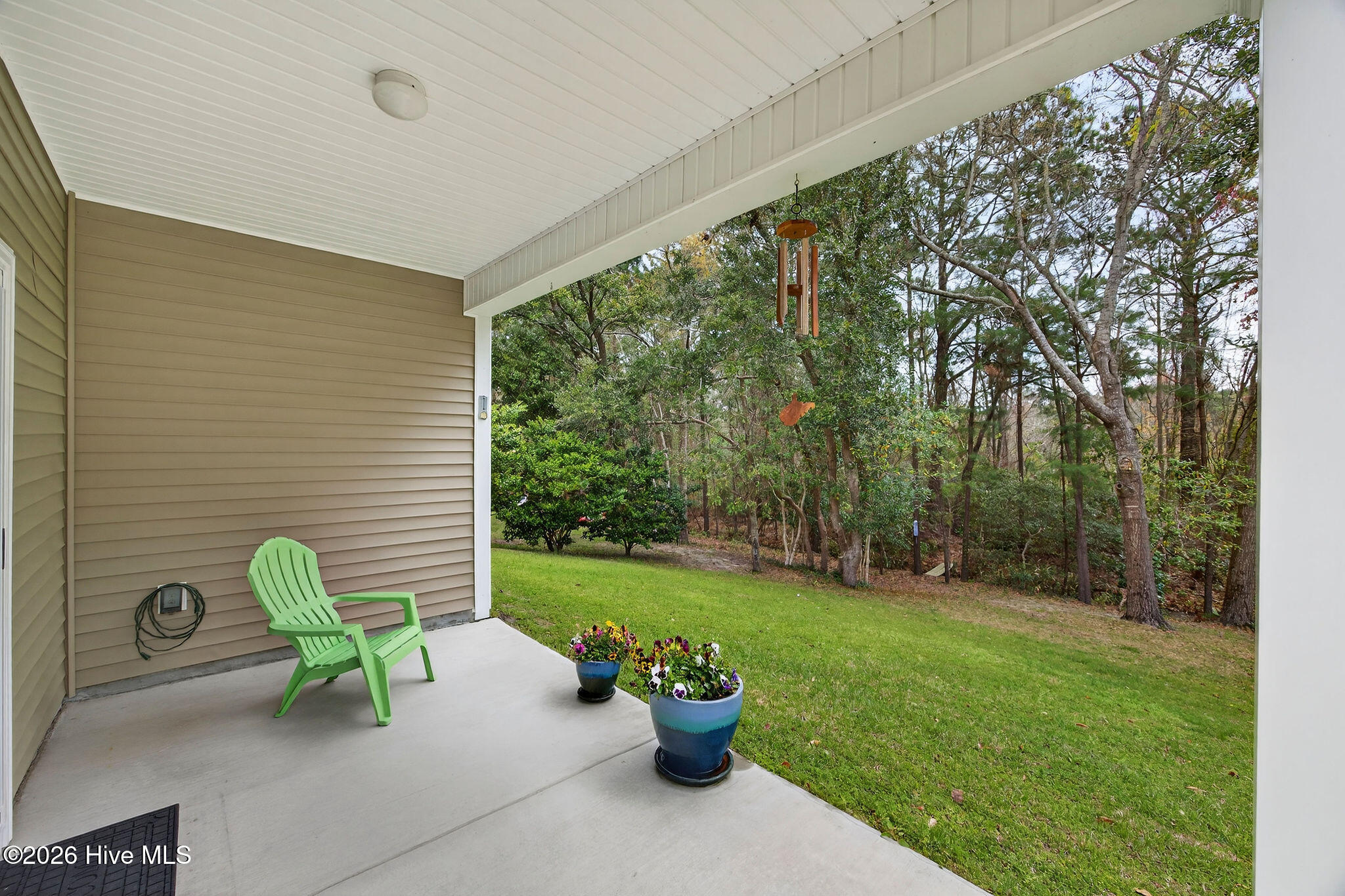 100563500 | Photo 10