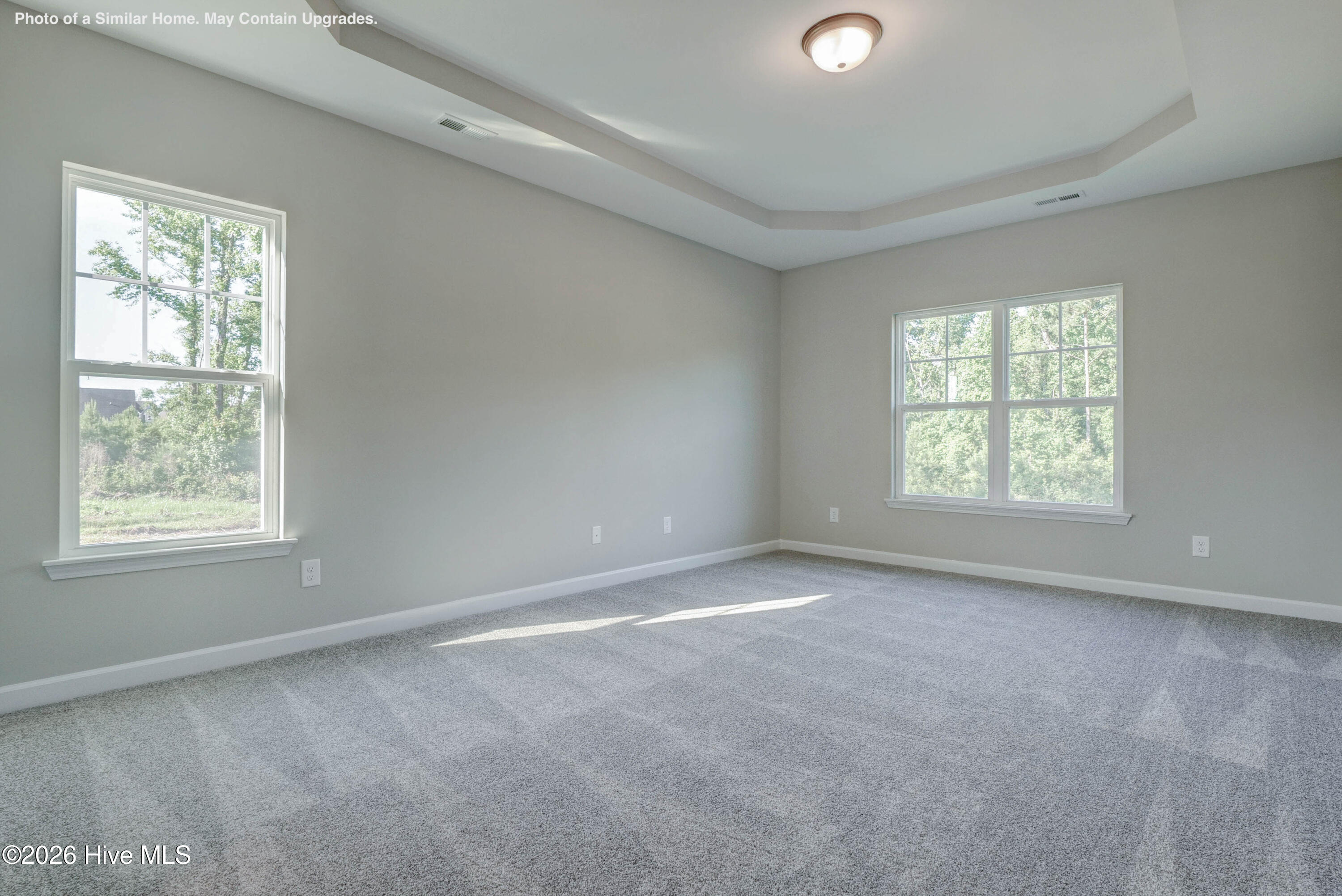 100567172 | Photo 10