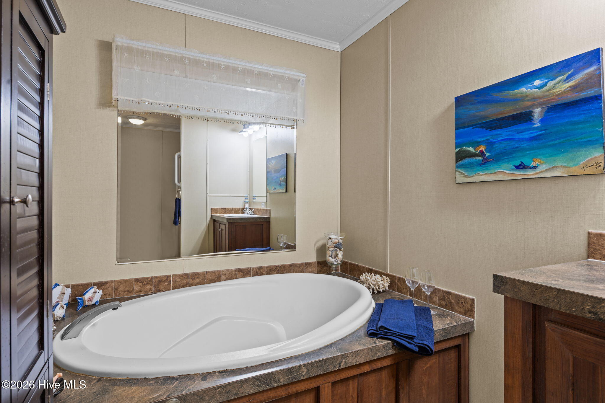 100554450 | Photo 28