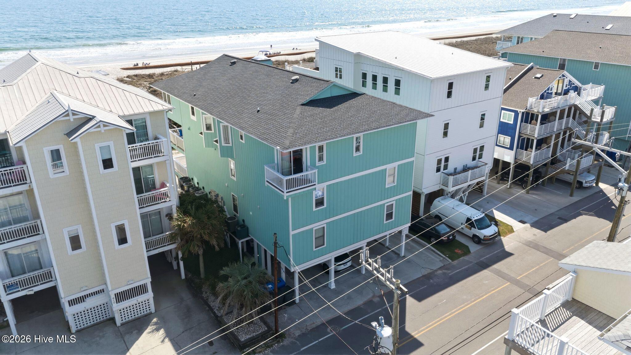 100539934 | Photo 69