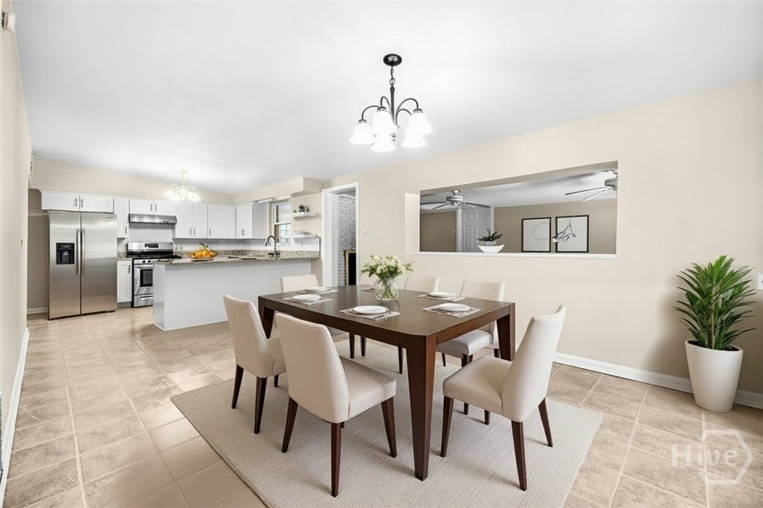 This photo has been virtually staged