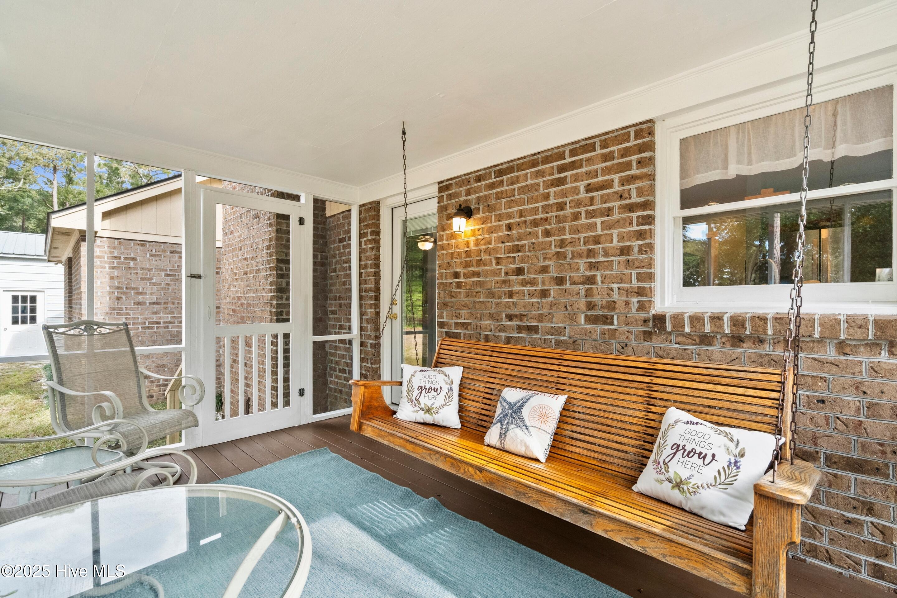 100539788 | Photo 30