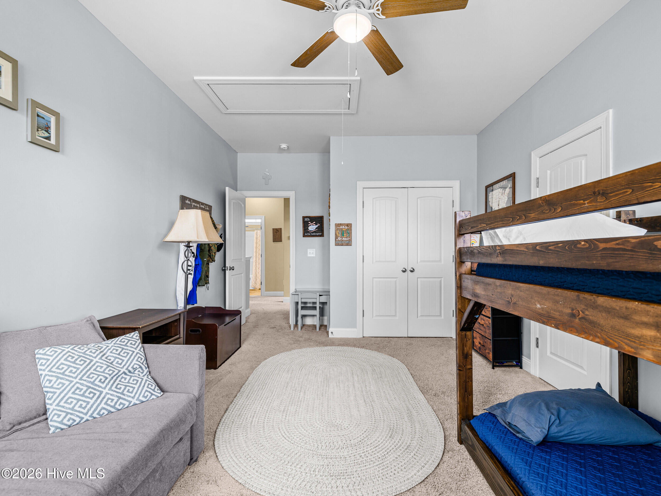 100562428 | Photo 52