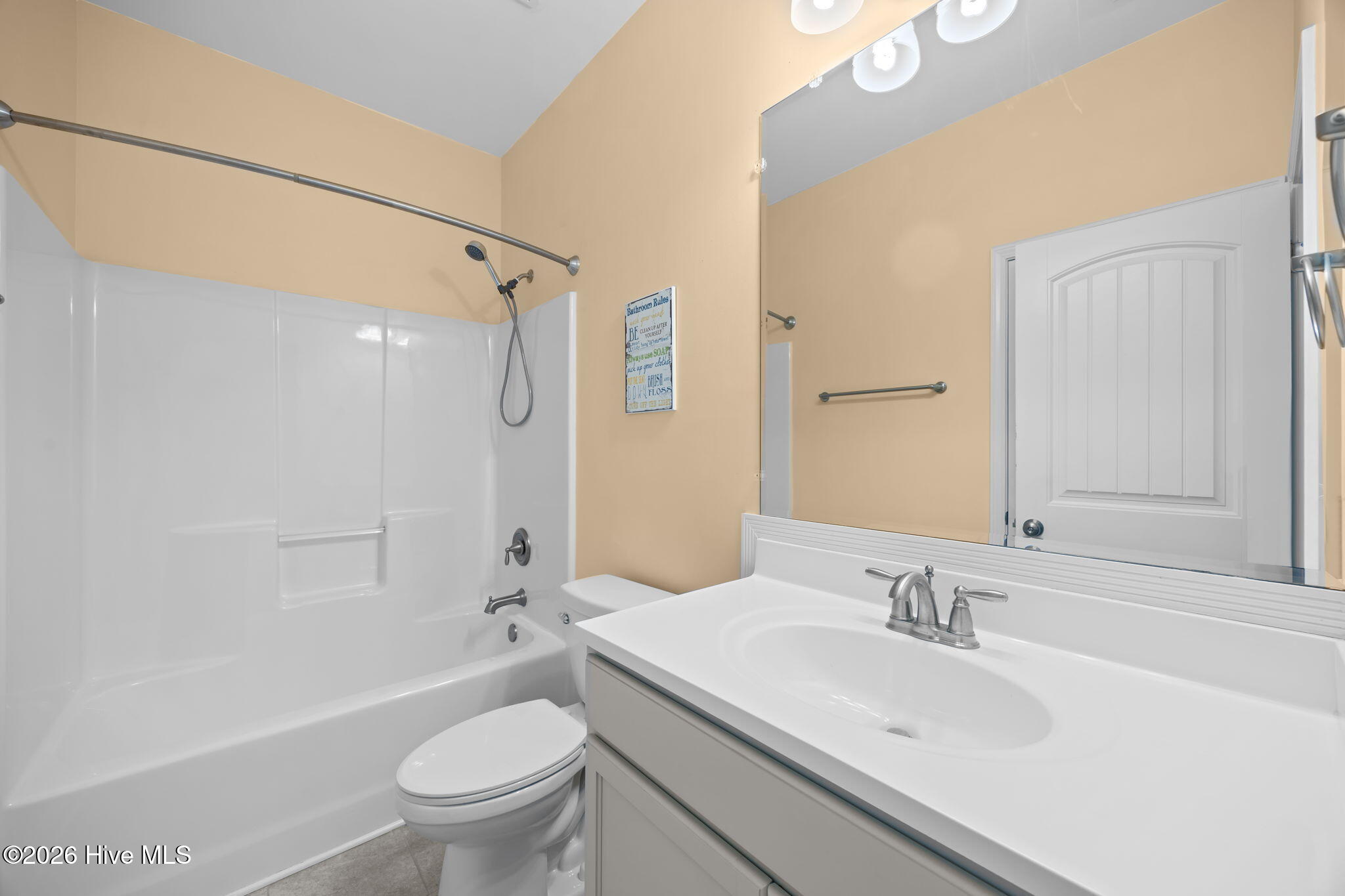 100556158 | Photo 42