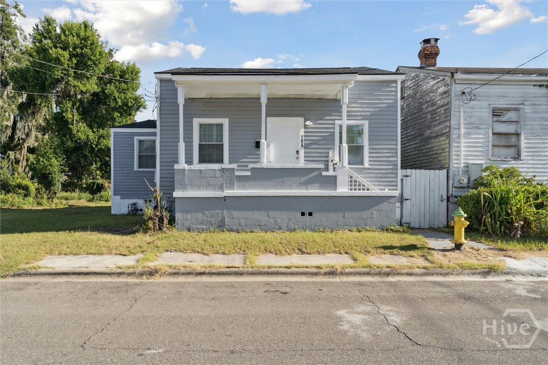 Homes for sale in Savannah, GA | 704 Lavinia St, Savannah, GA 31415 | MLS# SA340619