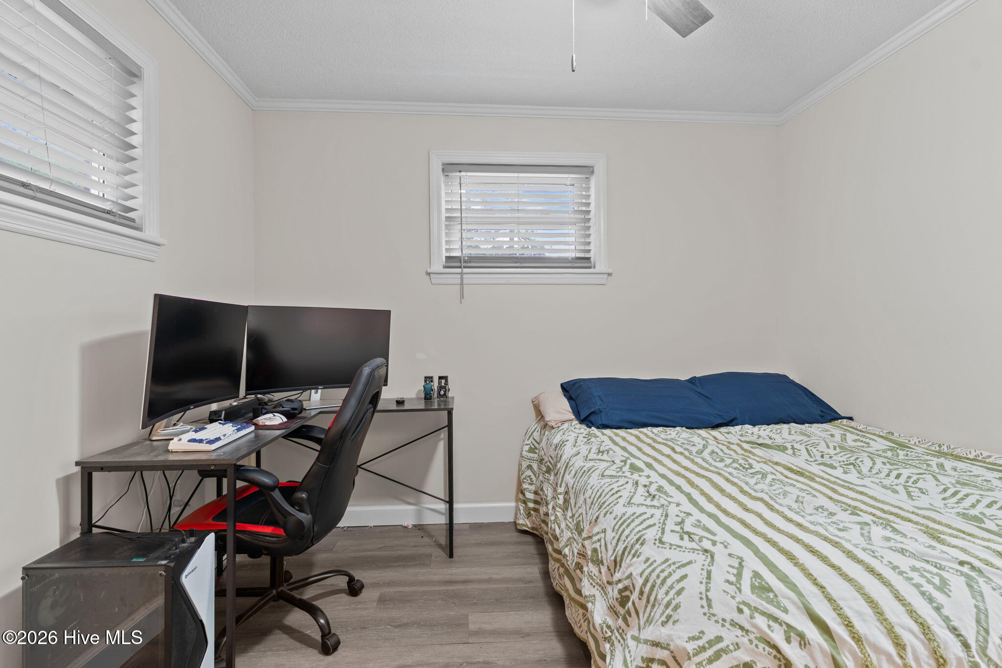 100557661 | Photo 29