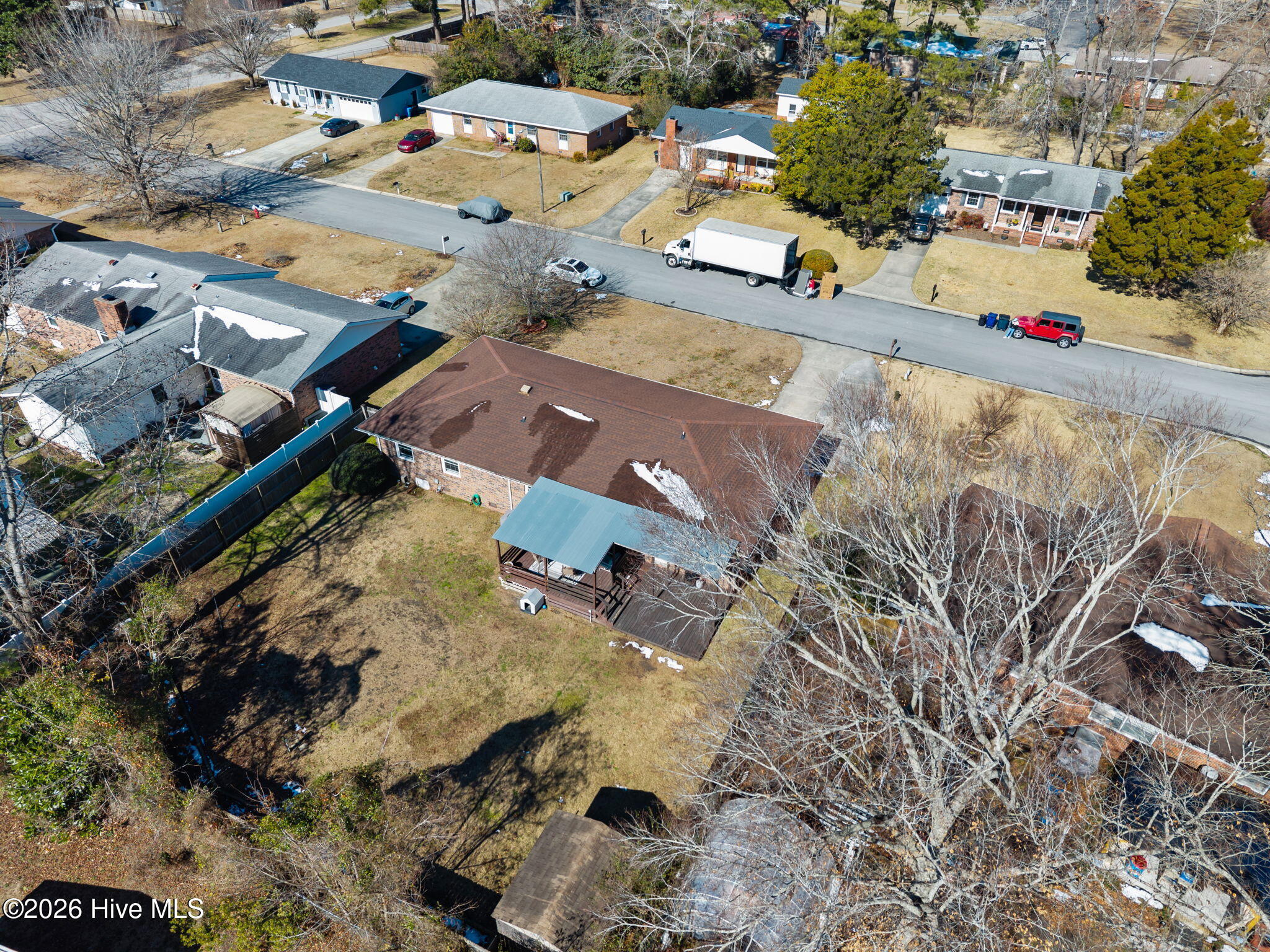 100553849 | Photo 40