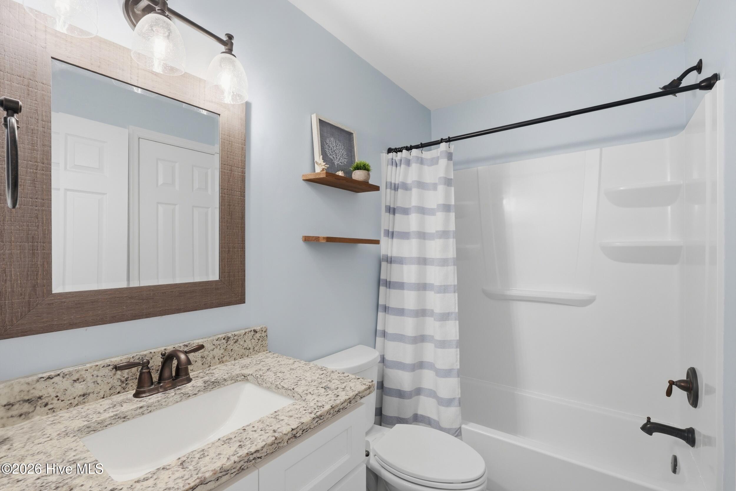 100557536 | Photo 24