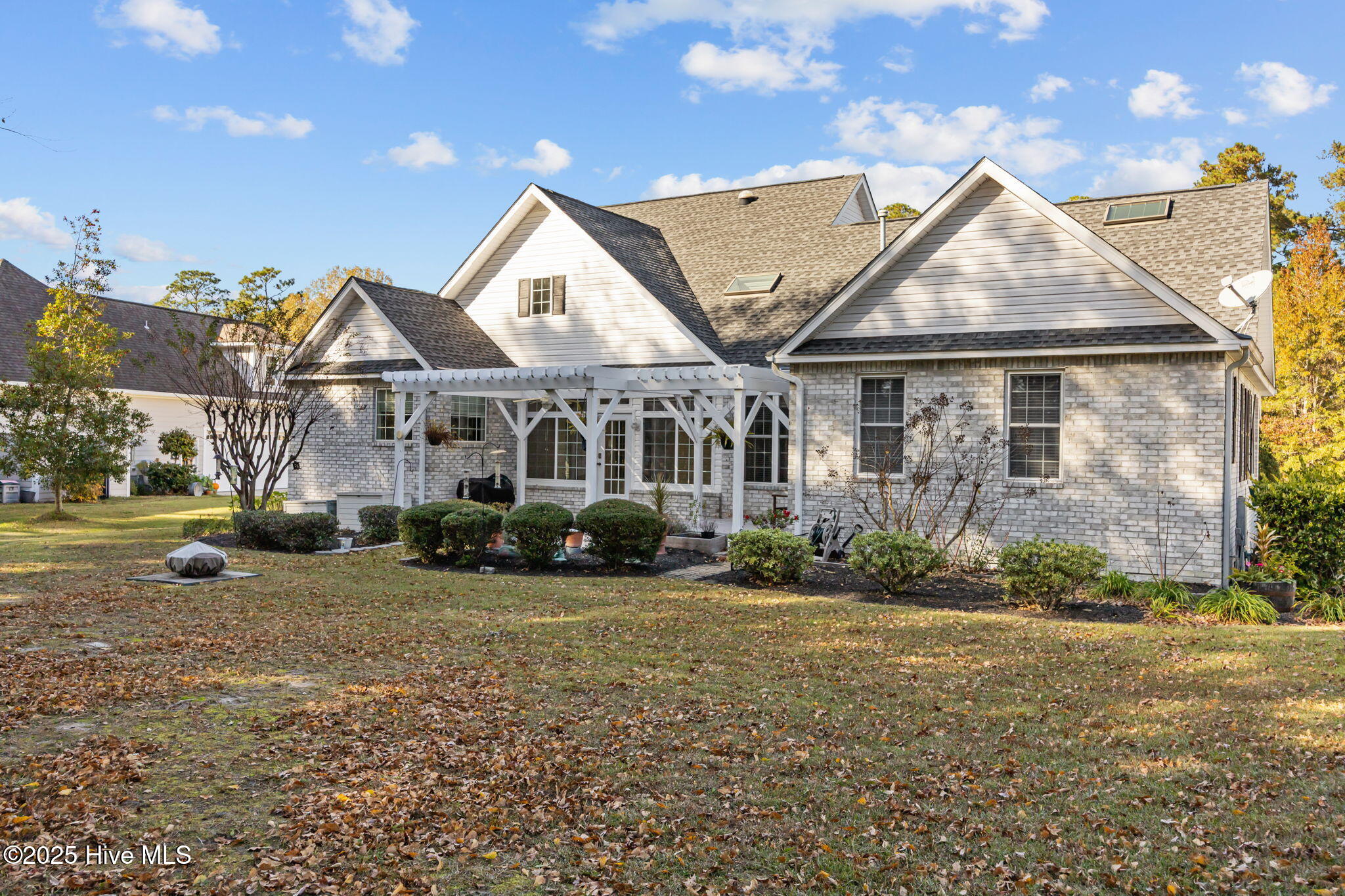 100543036 | Photo 43