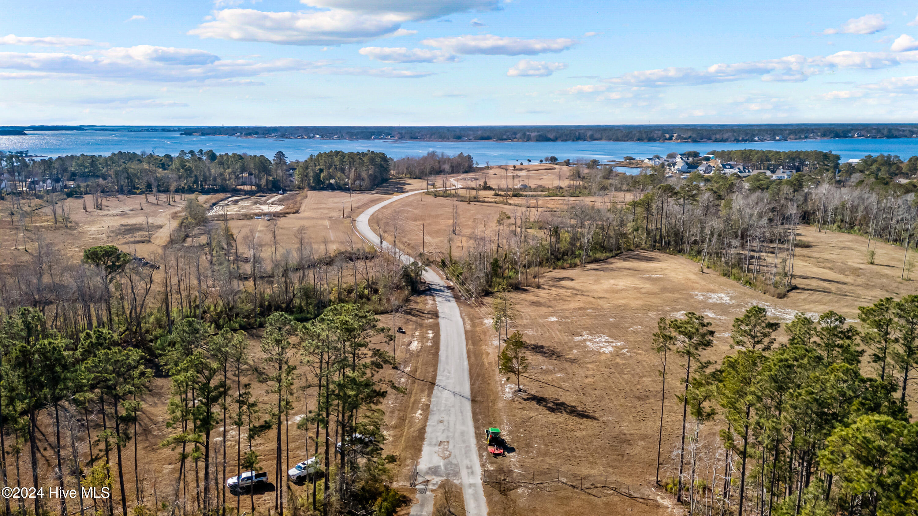 100555494 | Photo 33