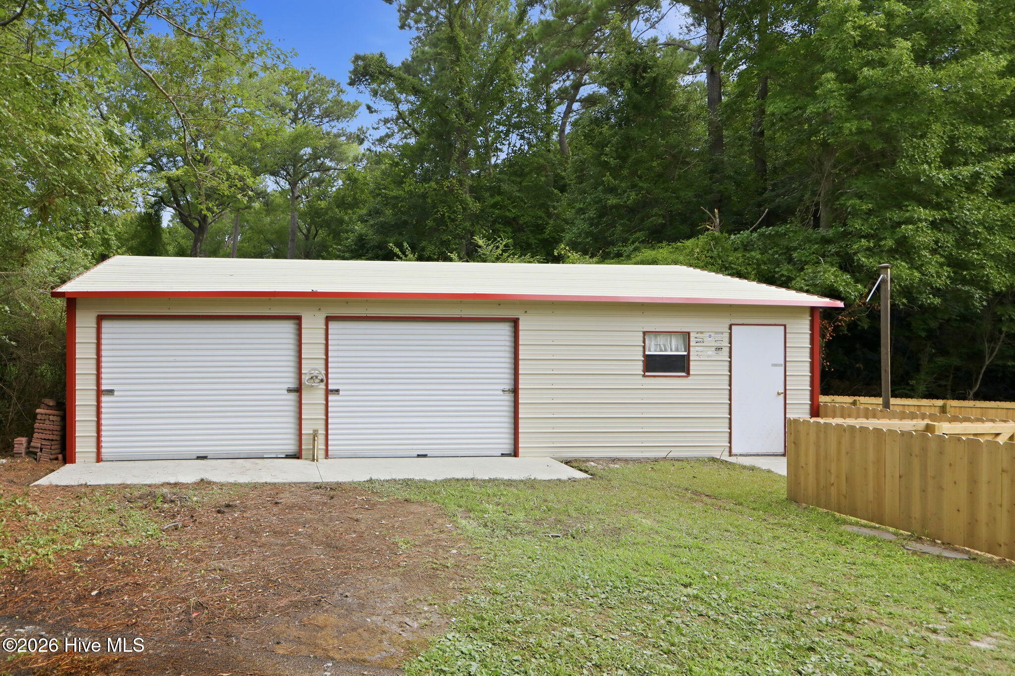 110 Southwest Drive,Newport