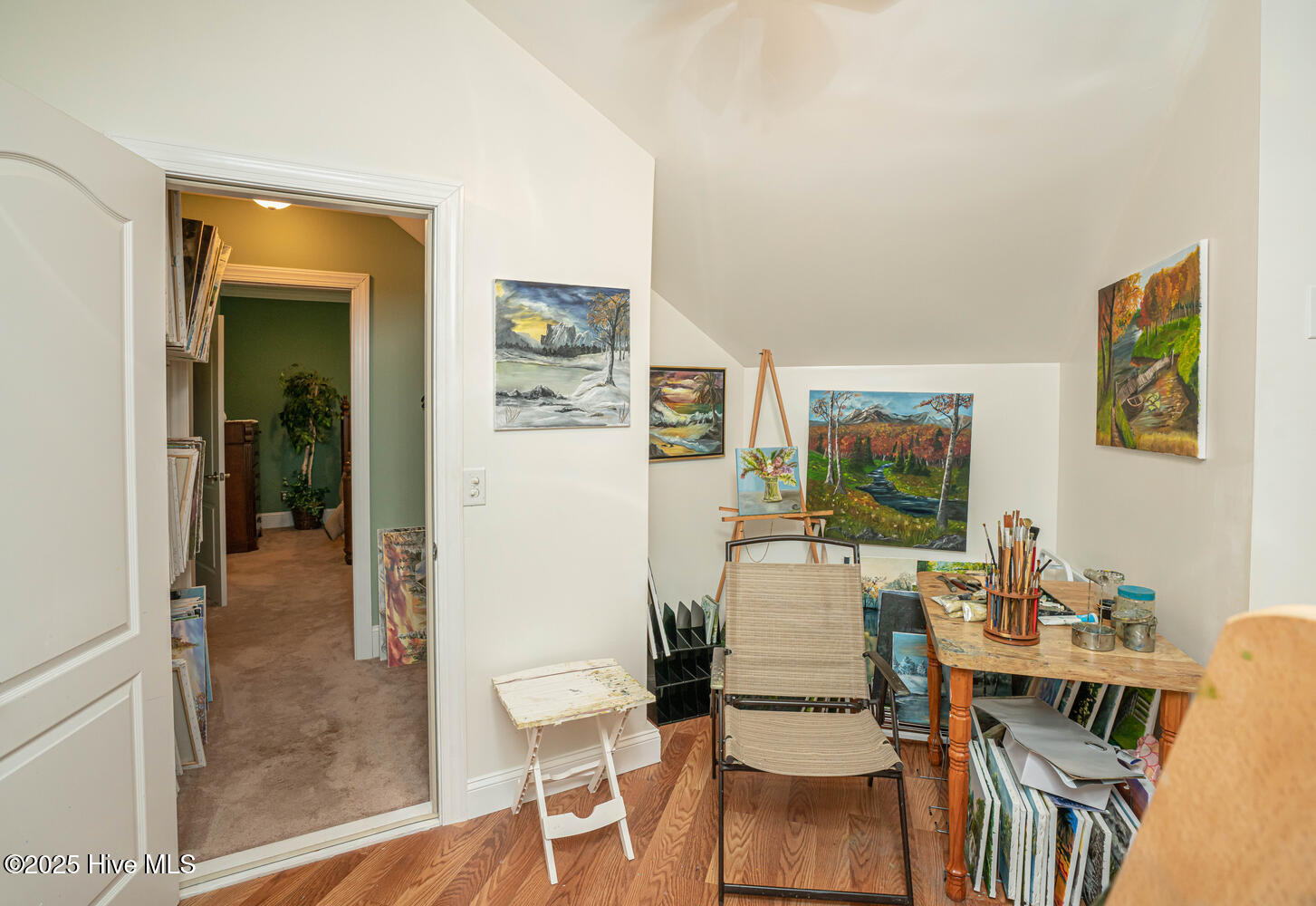 100534571 | Photo 98