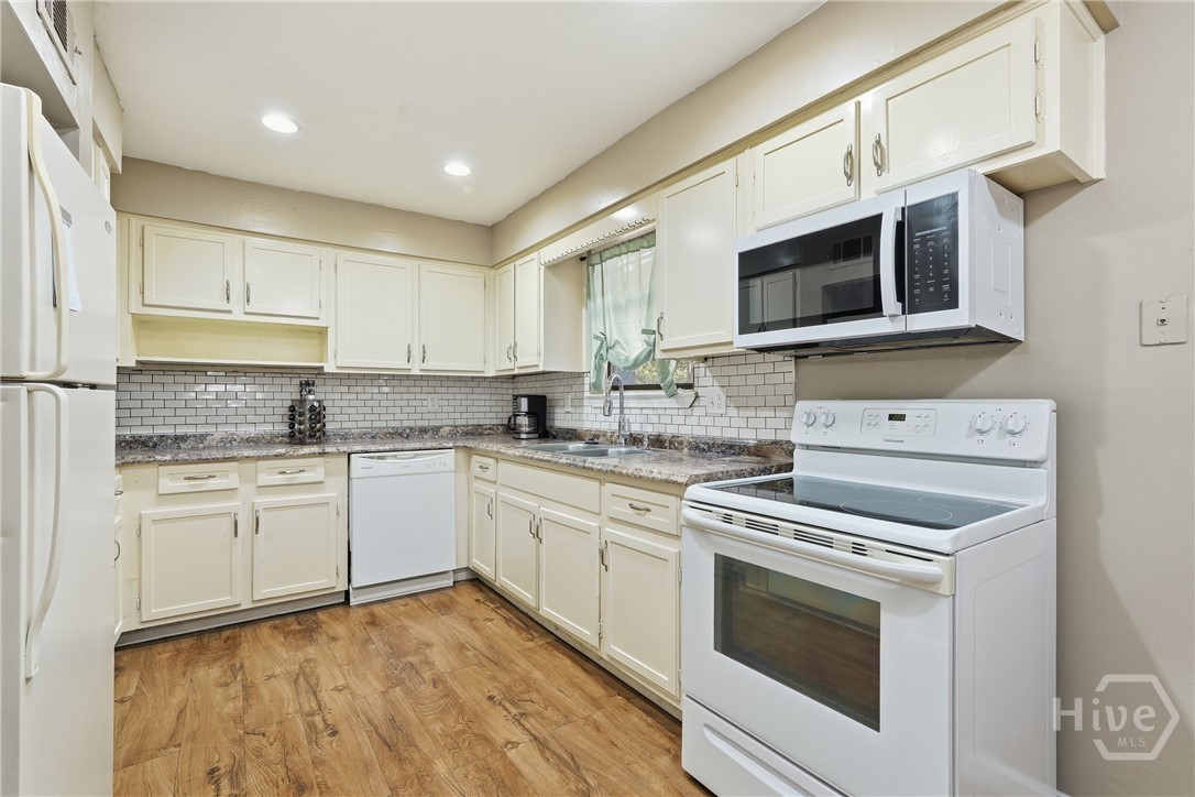 2222 Bacon Park Drive, Savannah, GA 31406 Listing Photo  11