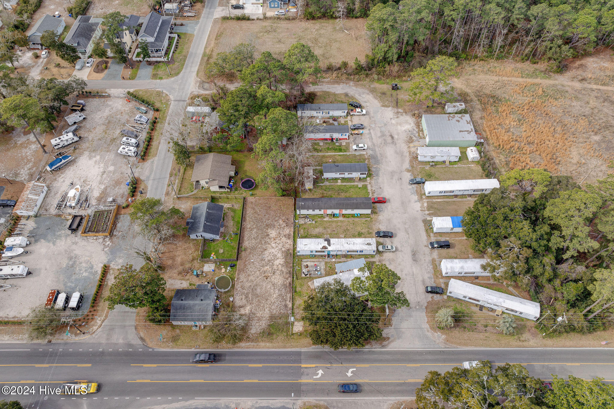 100478848 | Photo 13