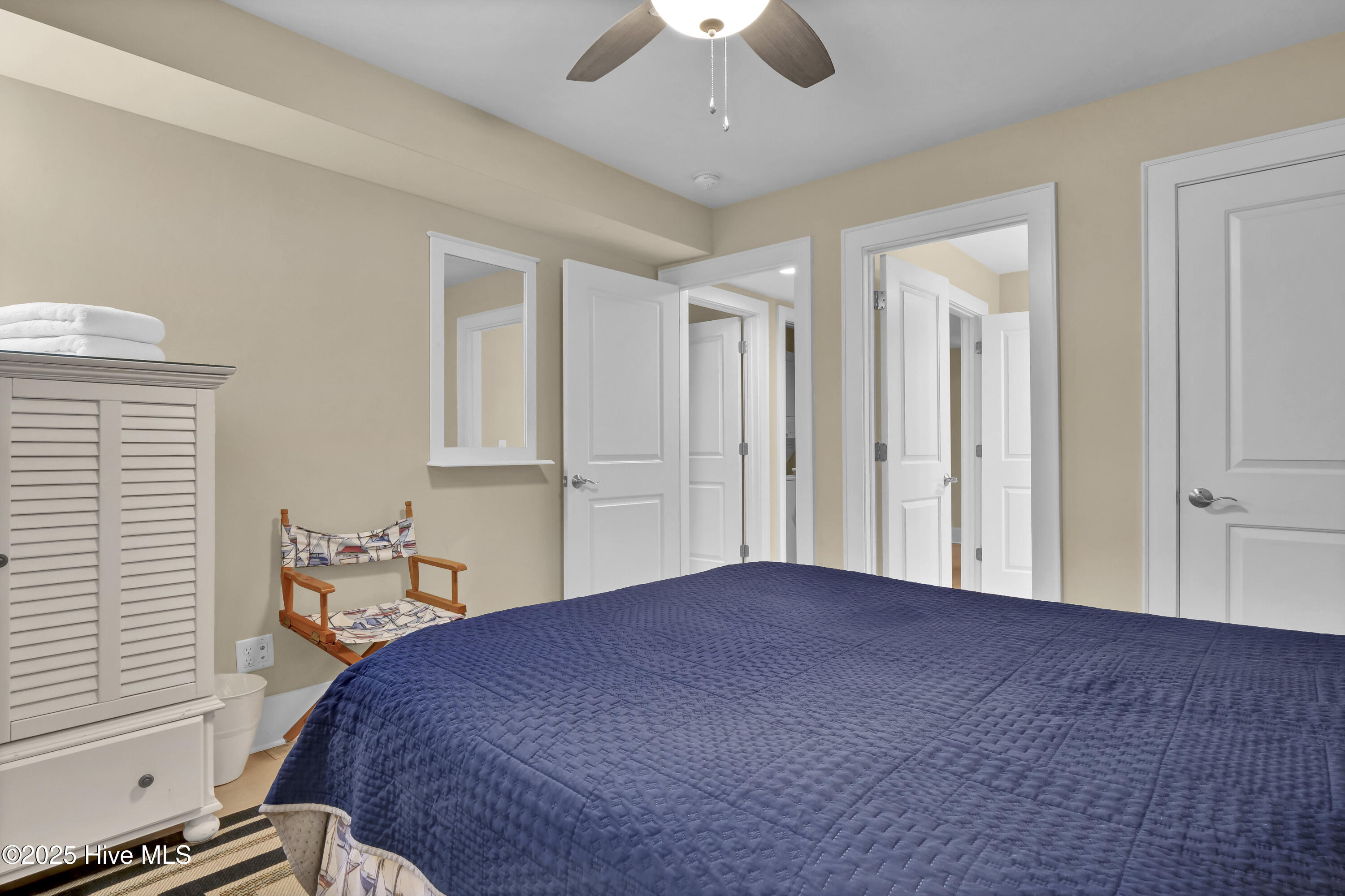 100525301 | Photo 19