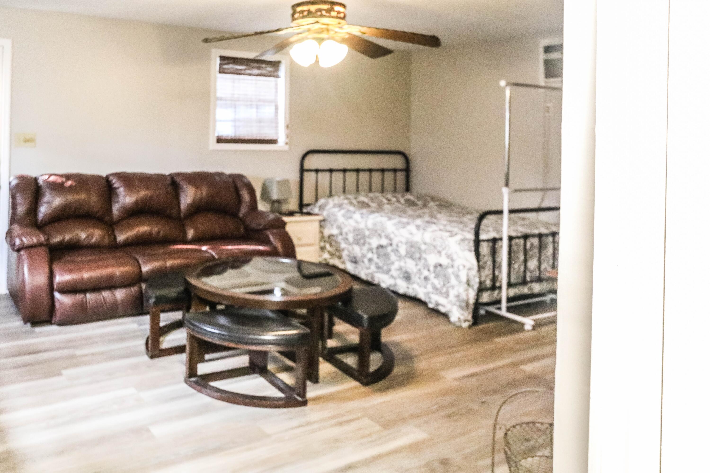 Undisclosed Address, Appling, GA, 30802