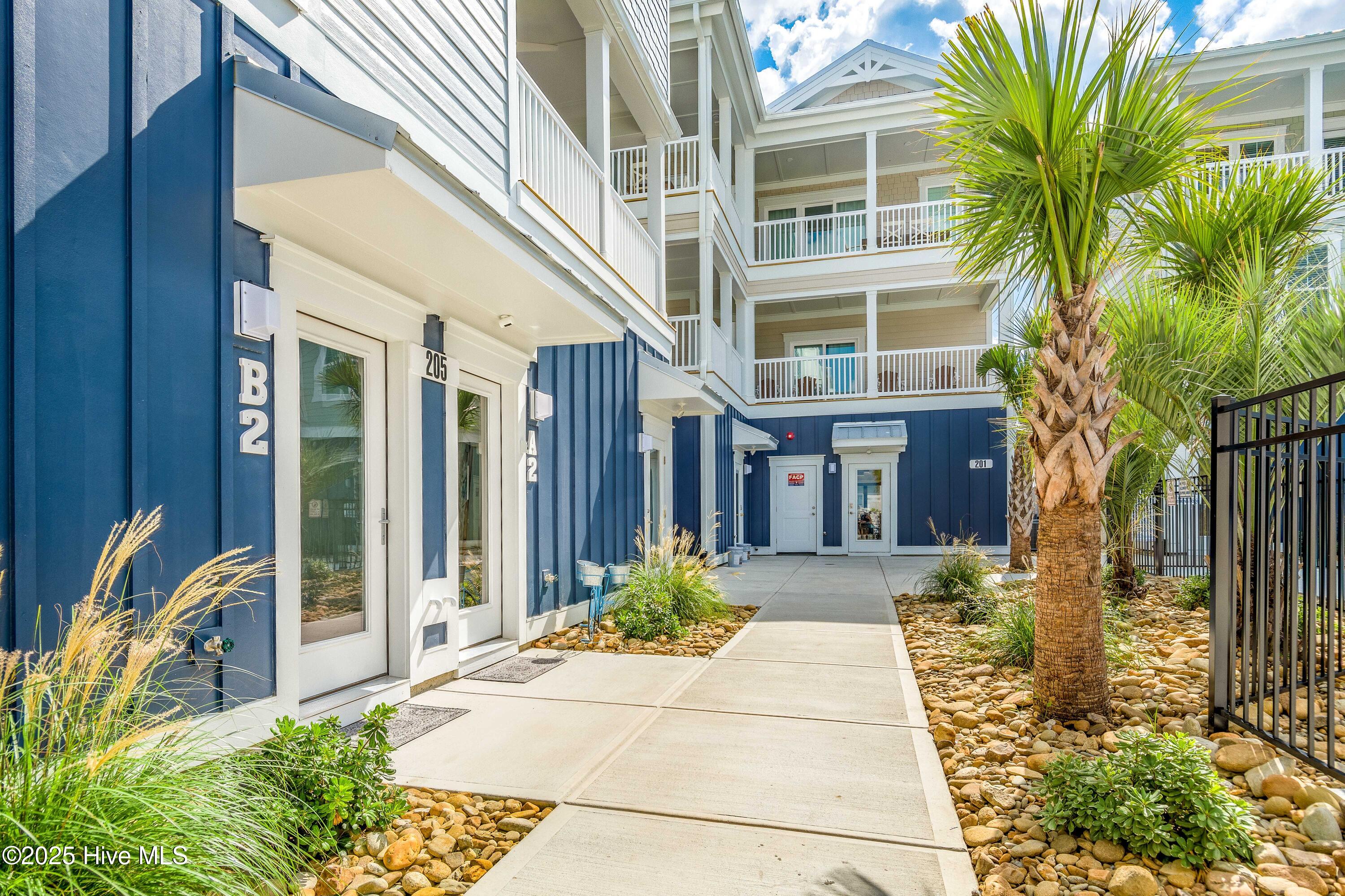 100541524 | Photo 27