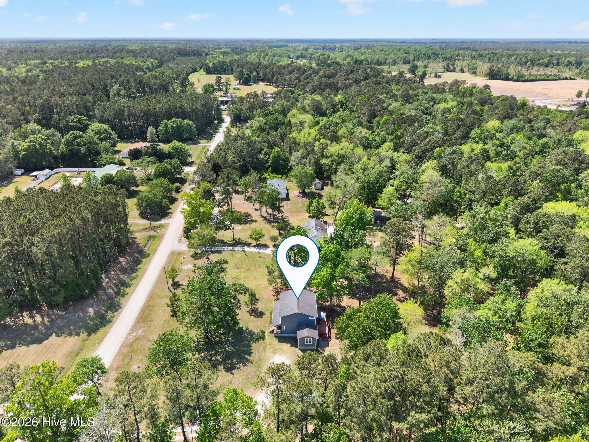 100568923 | Photo 40