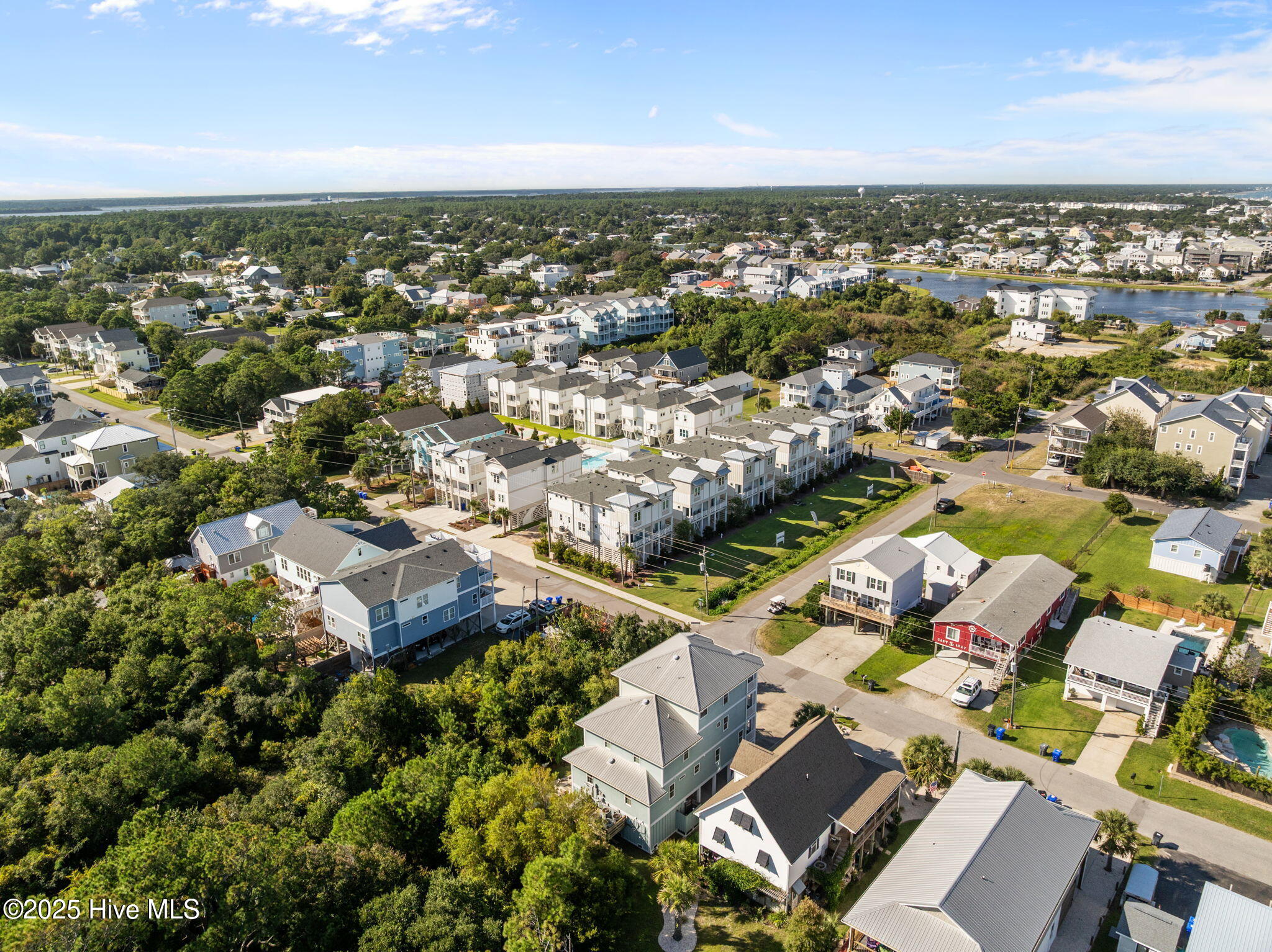 100528642 | Photo 52