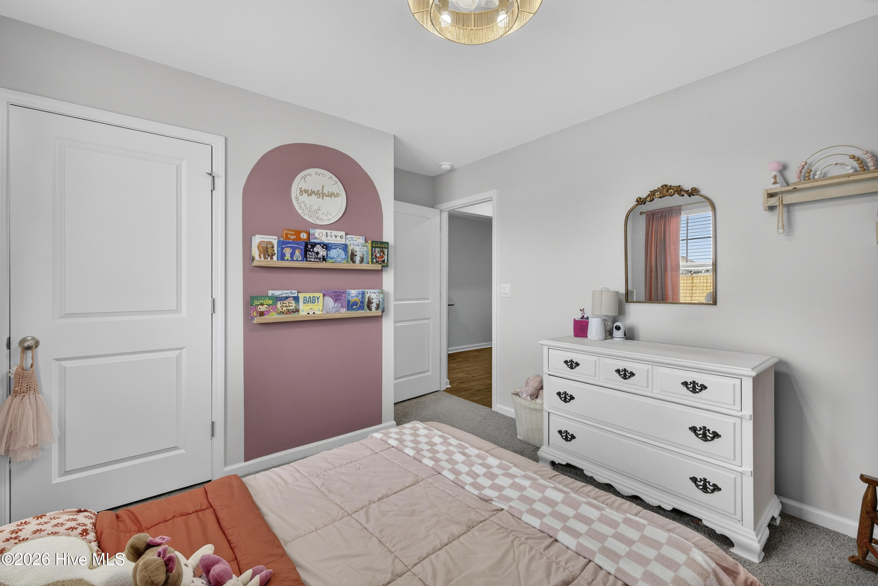 100557466 | Photo 26