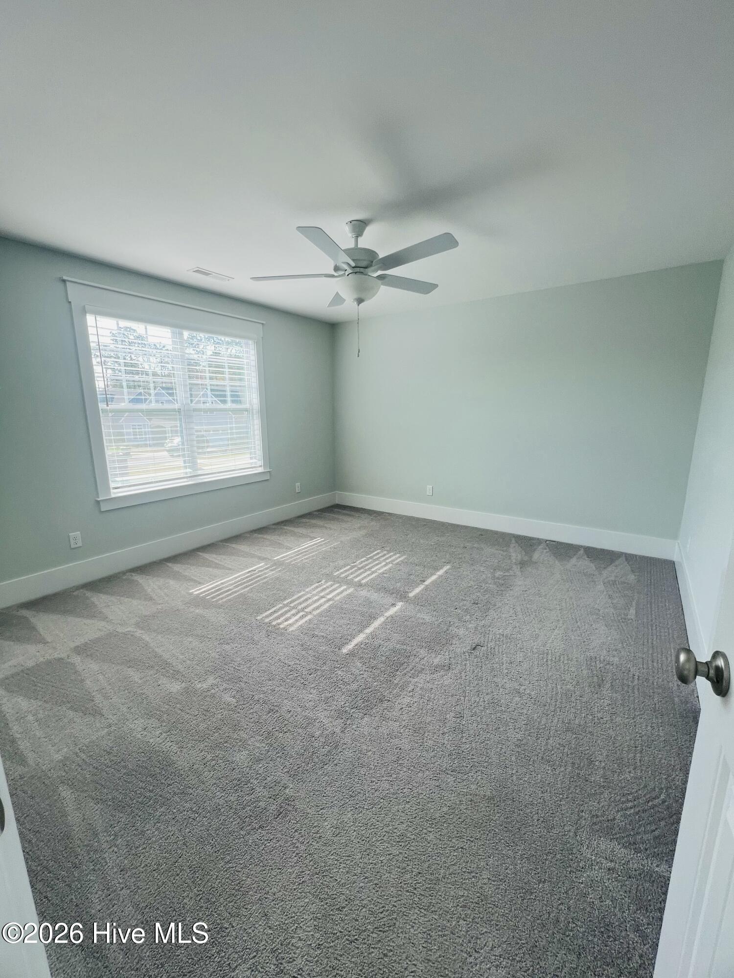 100559549 | Photo 30