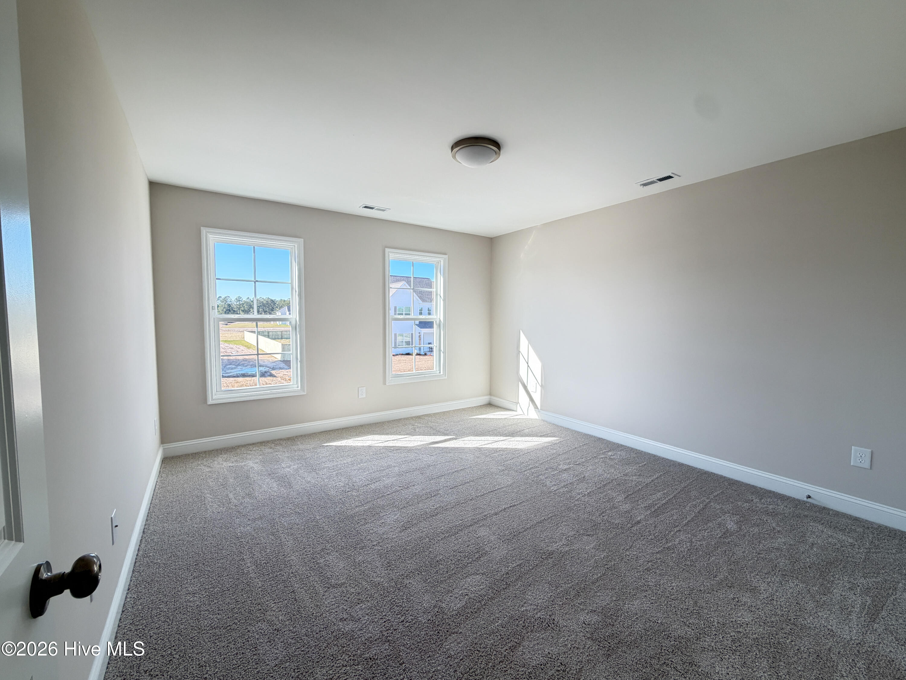 100551555 | Photo 21