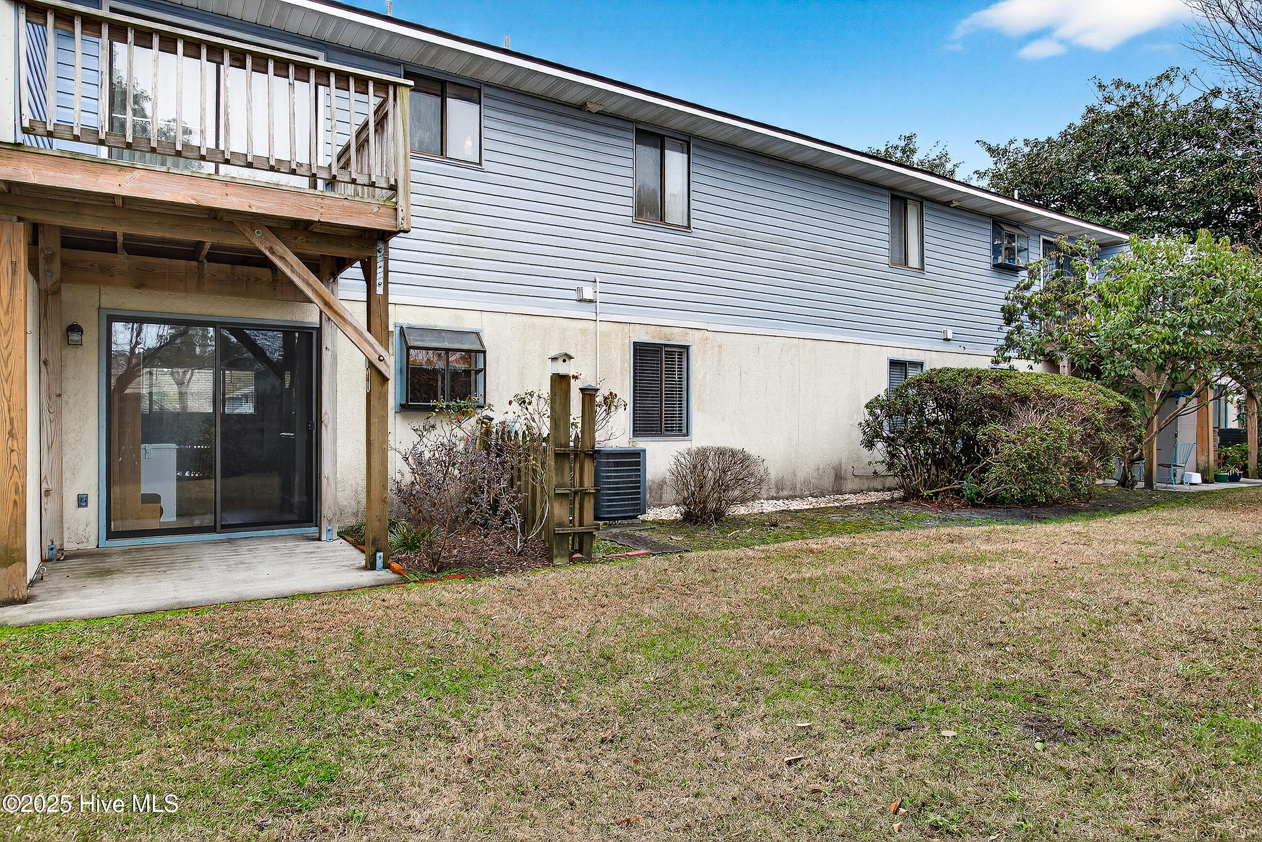 100546622 | Photo 18