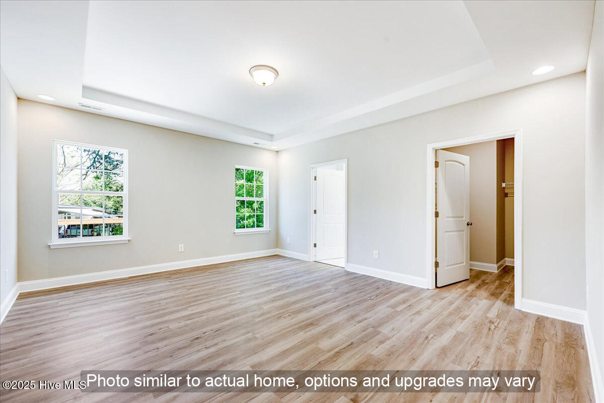 100543360 | Photo 15