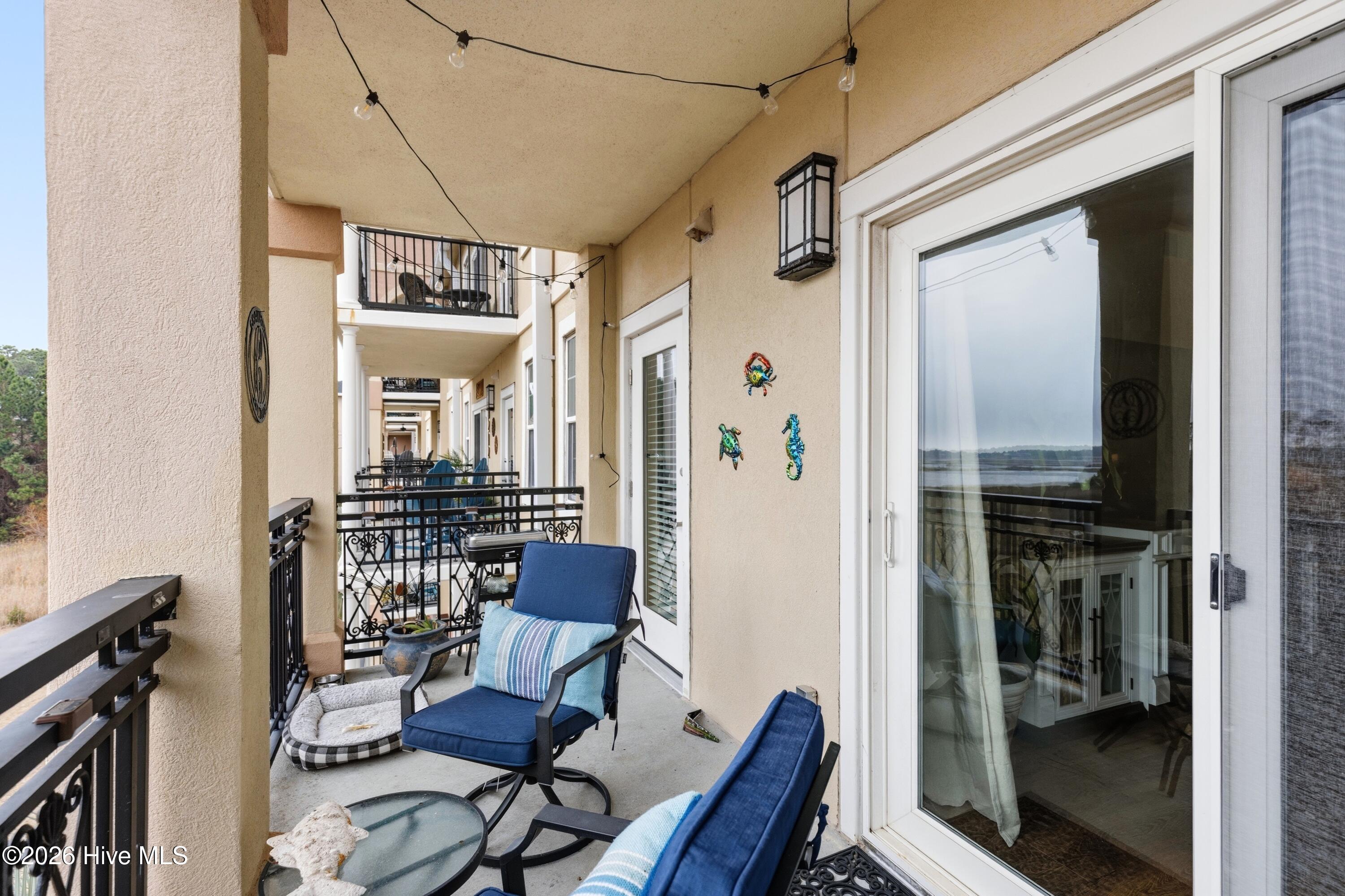 100556734 | Photo 31