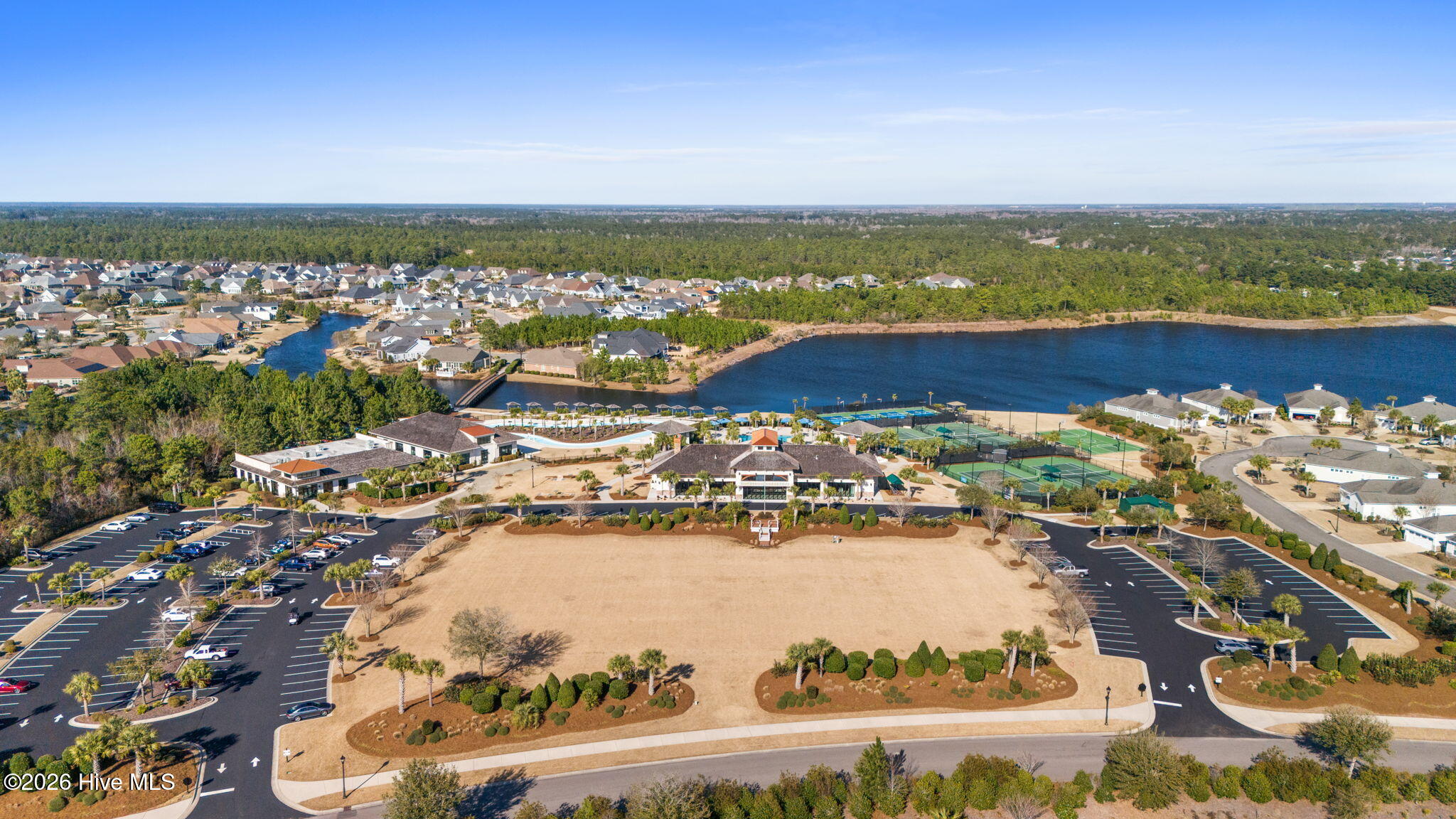 100555093 | Photo 69