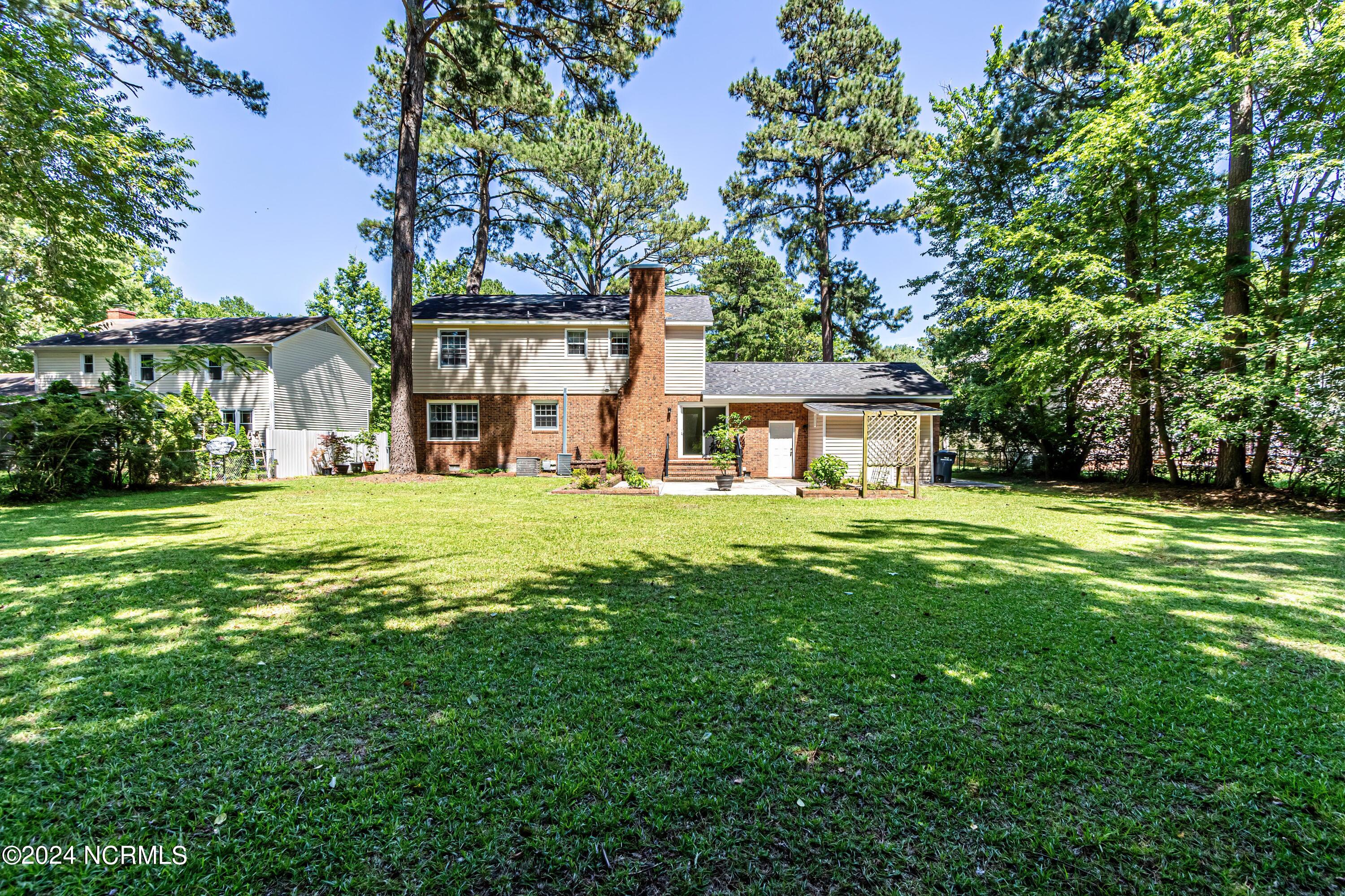 100448019 | Photo 45