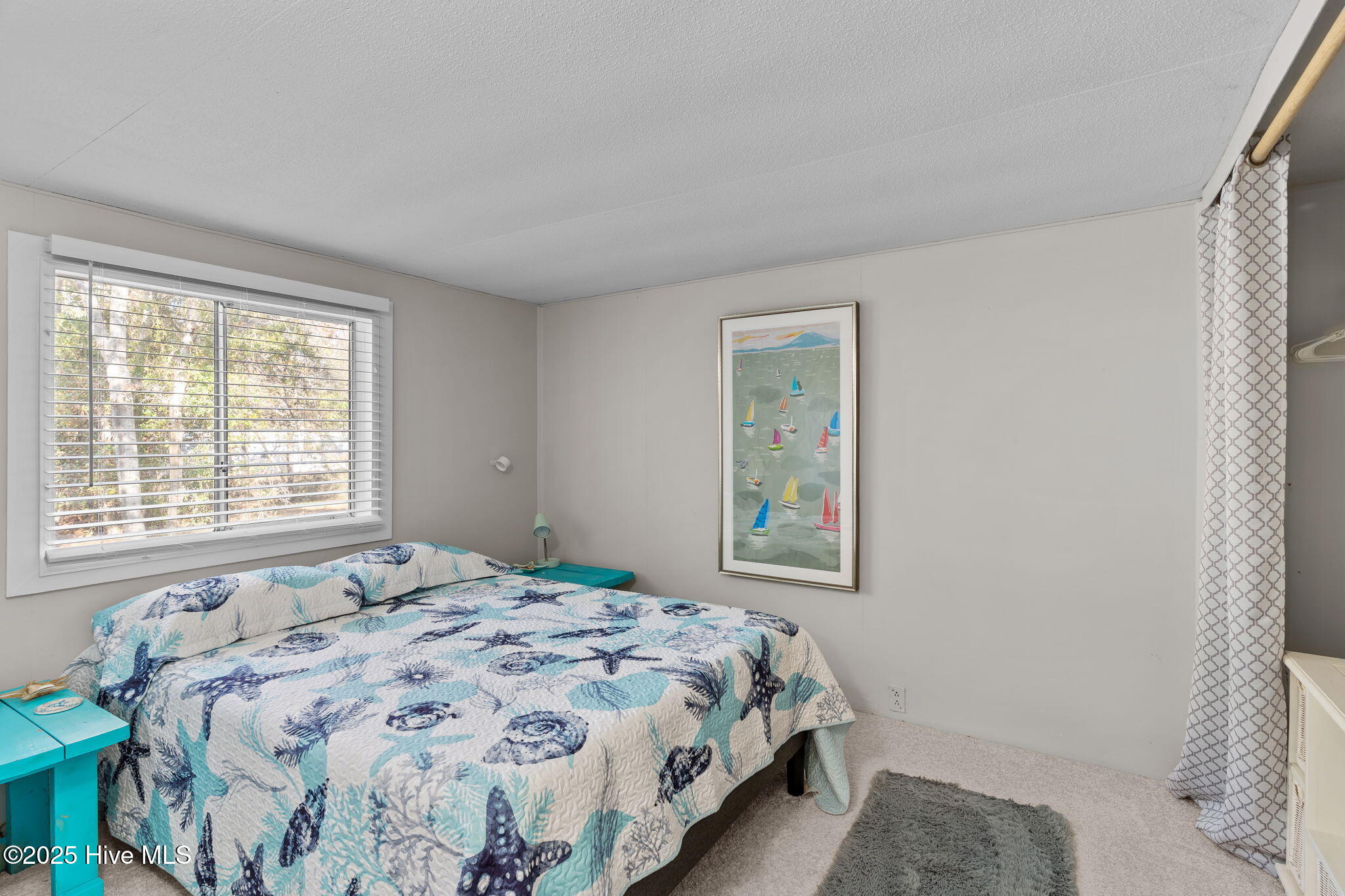 100544898 | Photo 22