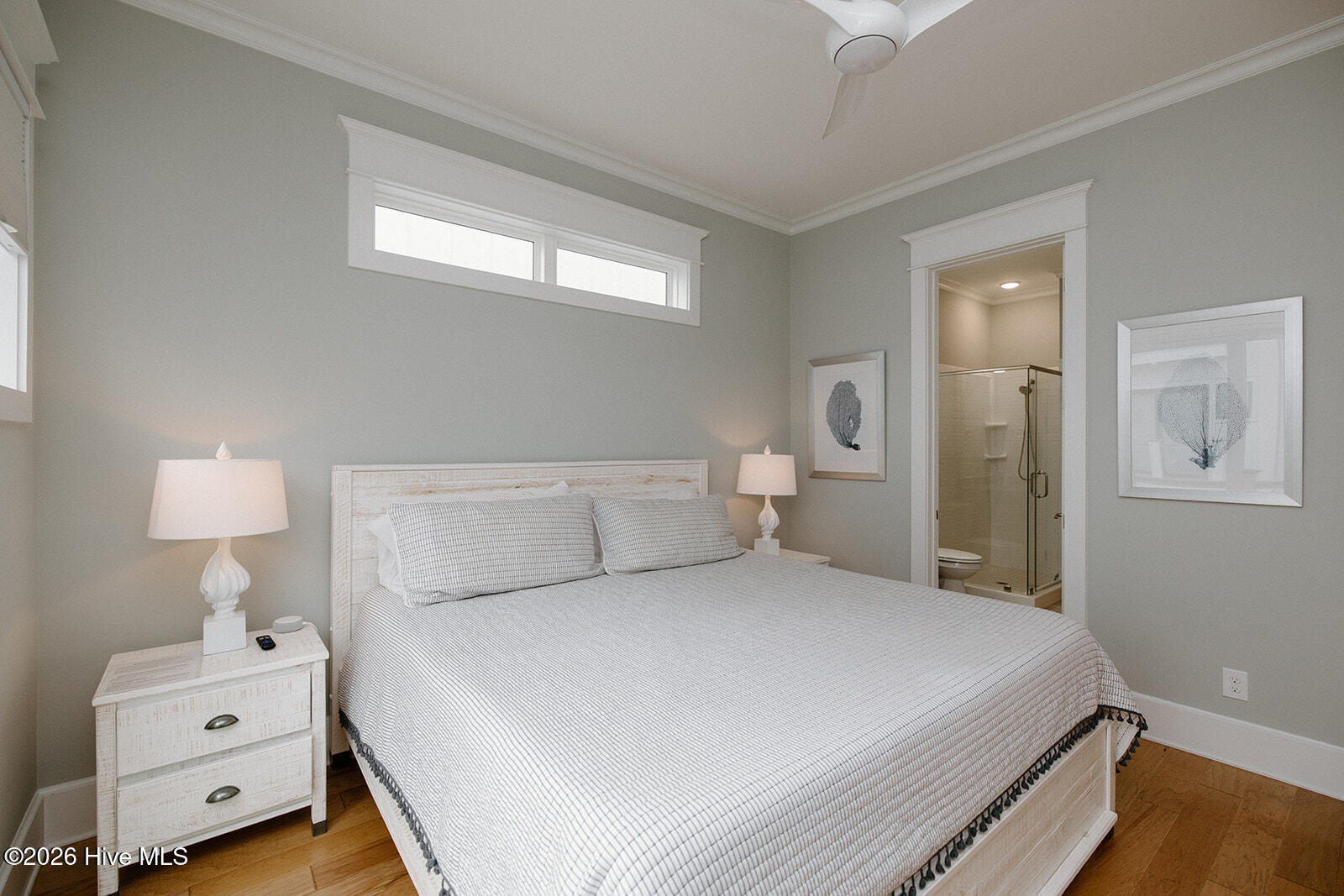 100550346 | Photo 27