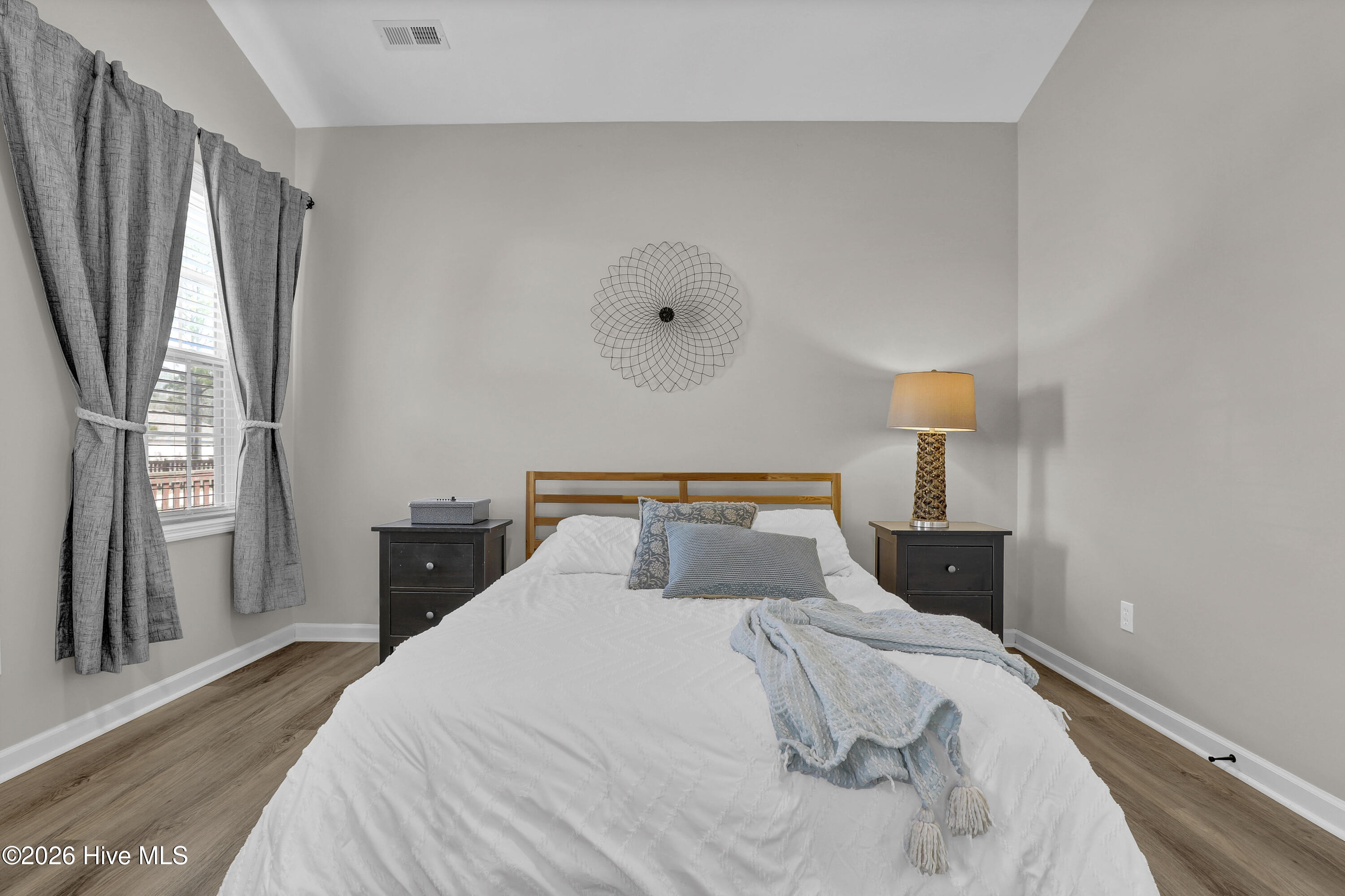 100556544 | Photo 18