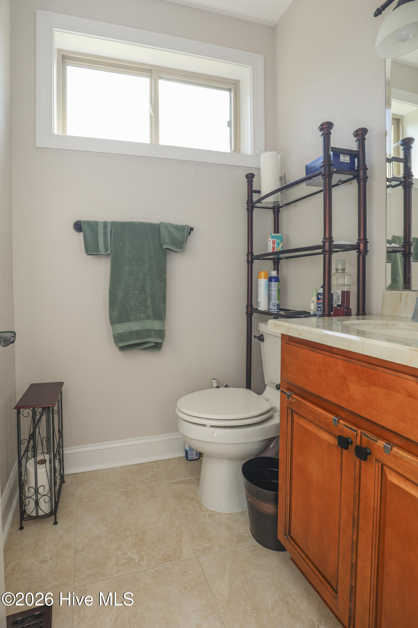 100564942 | Photo 88