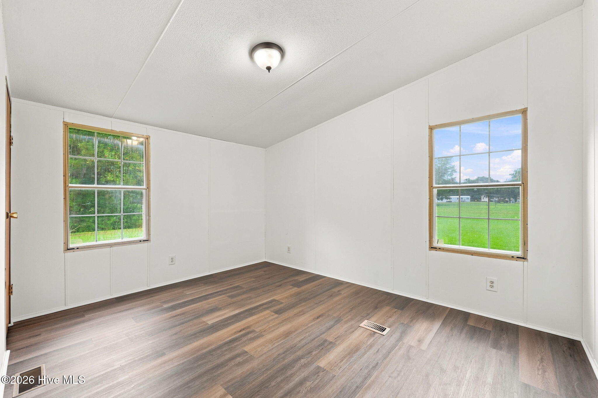 286 Mill Creek Road,Newport
