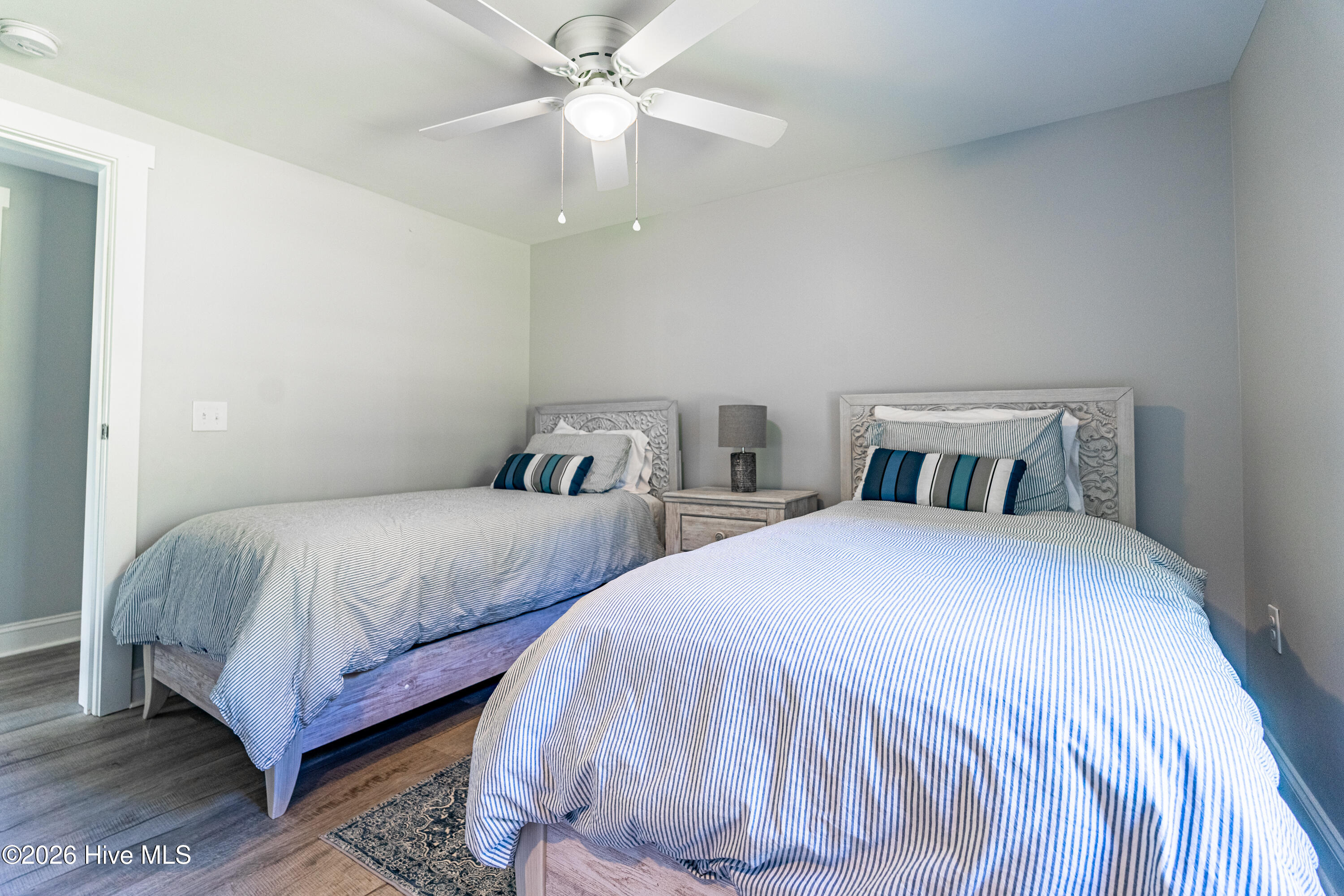 100563568 | Photo 34