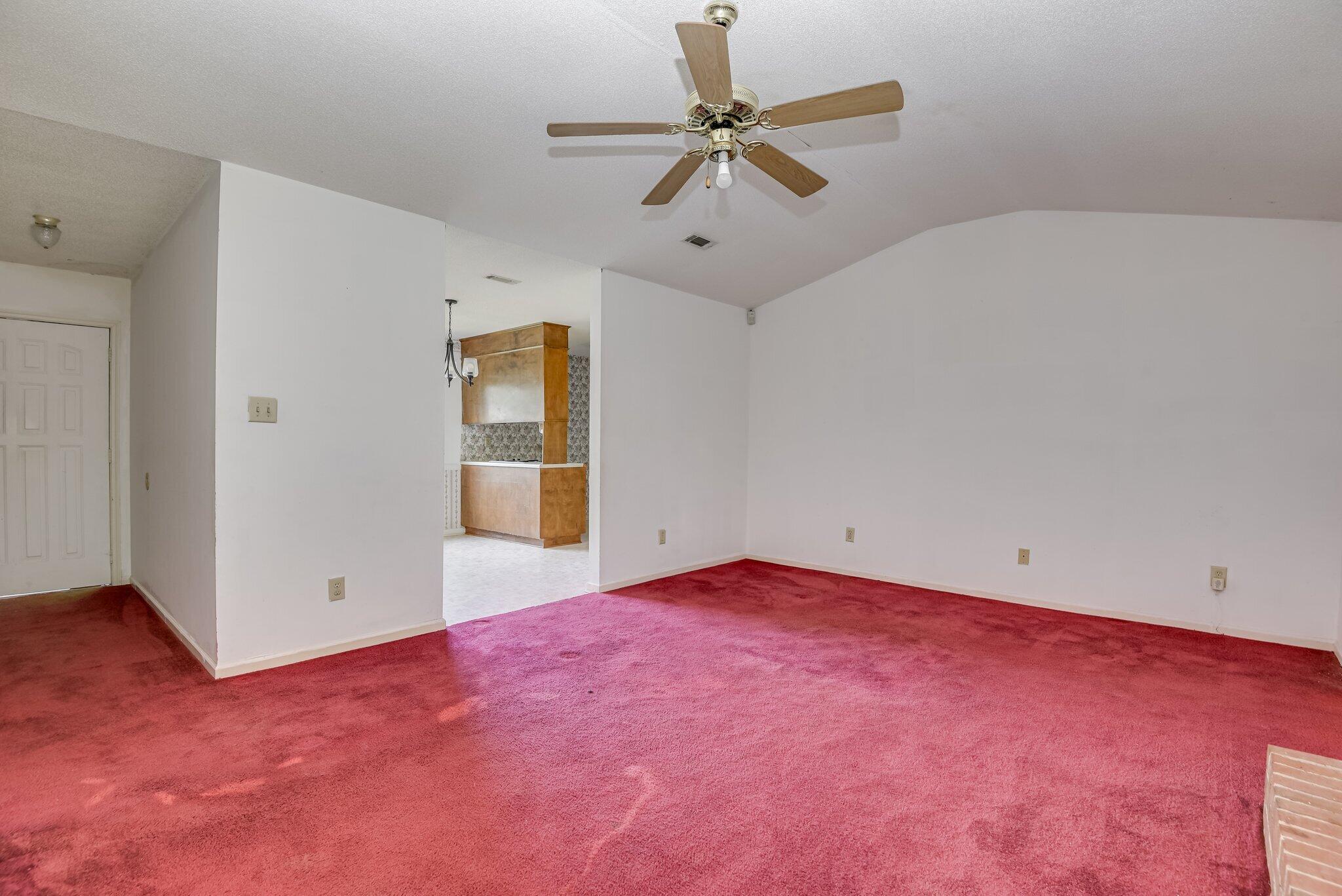 3326 Saddlebrook Dr 10