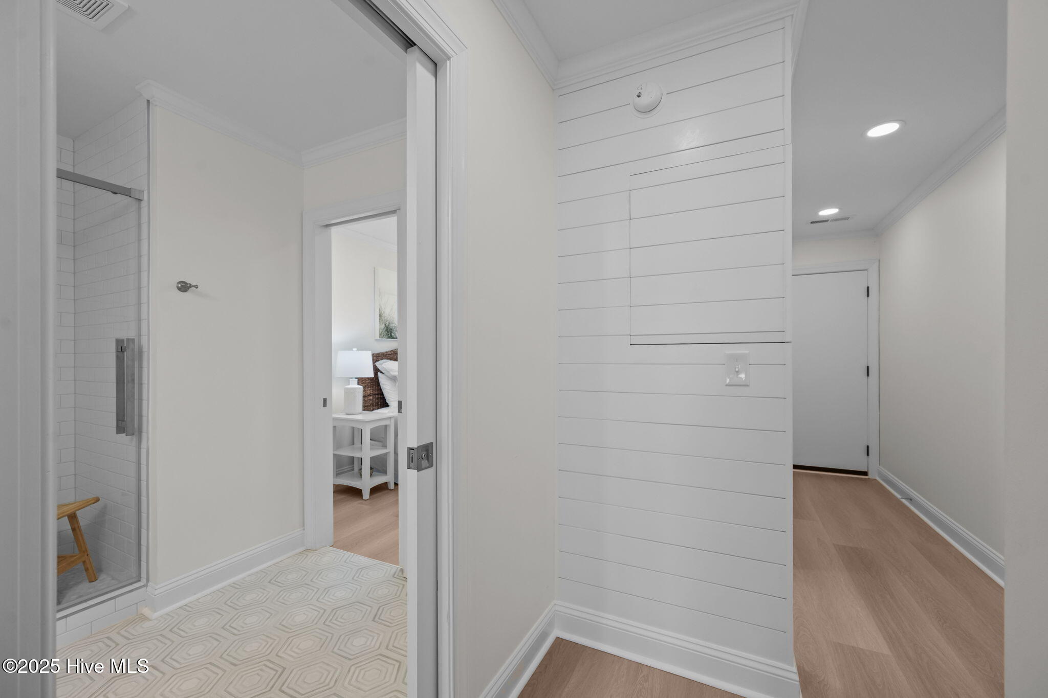 100520970 | Photo 31