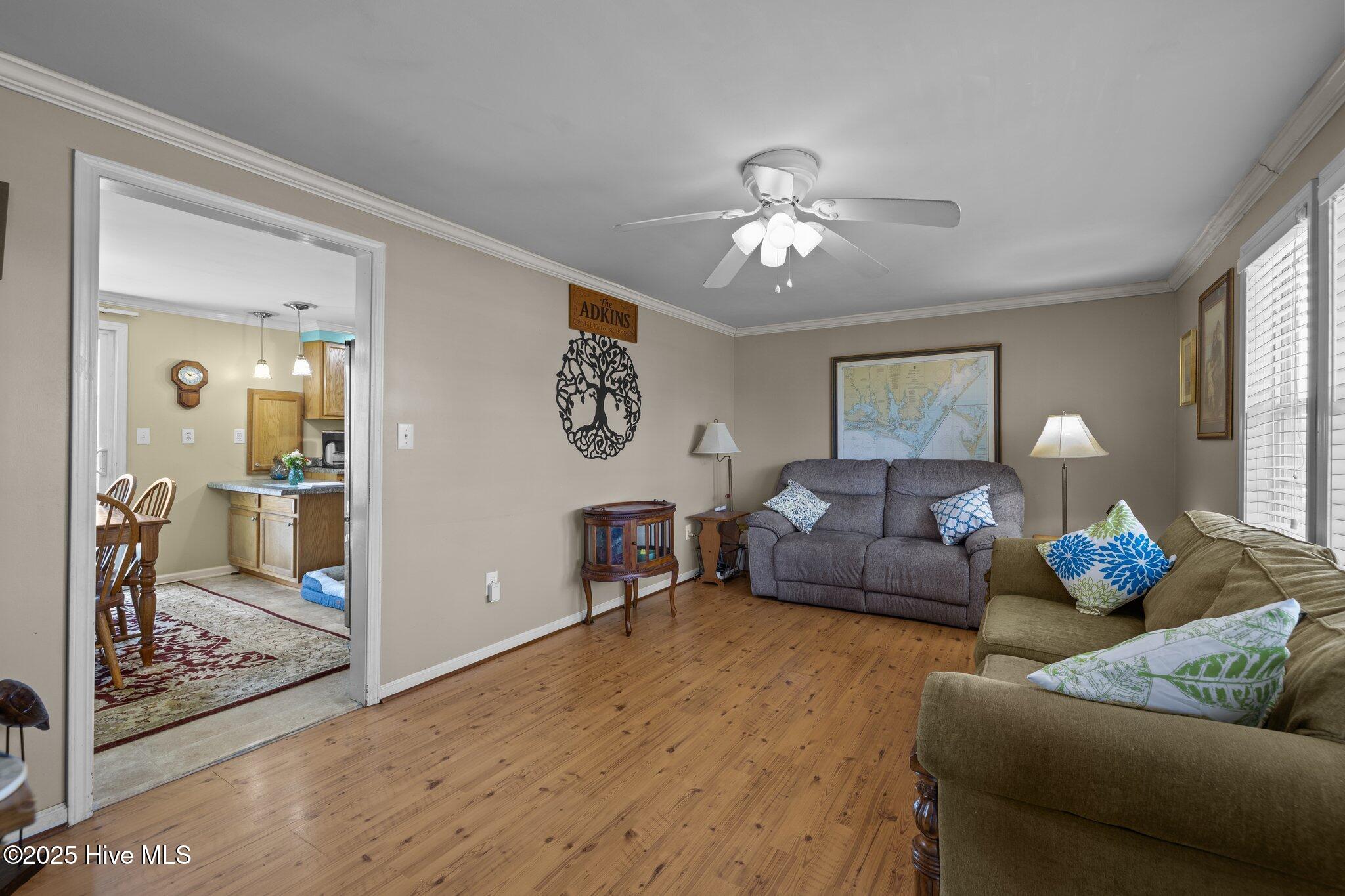 139 Diamond City Drive, Harkers Island, NC, 28531