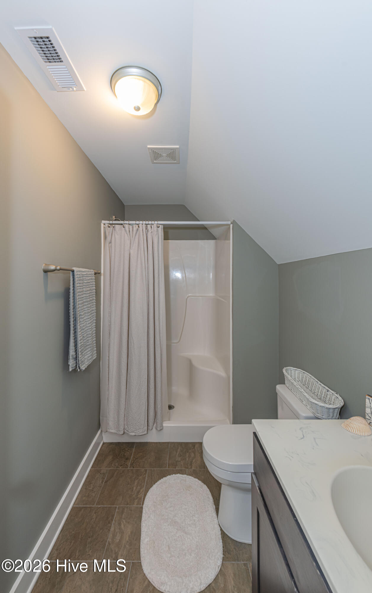 100559174 | Photo 66