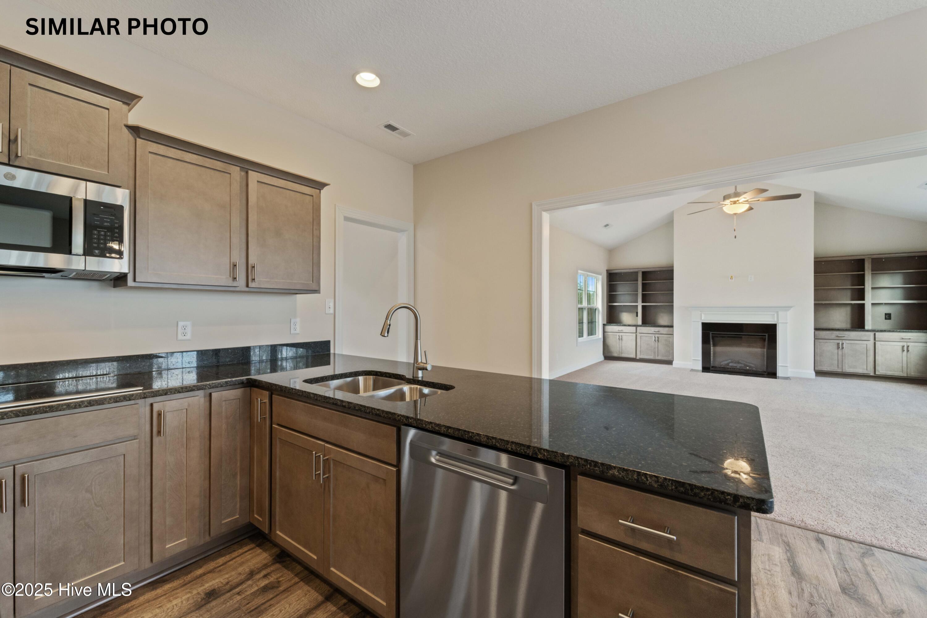 608 Salty Marsh Lane, Jacksonville, NC 28546 – photo 17: 24