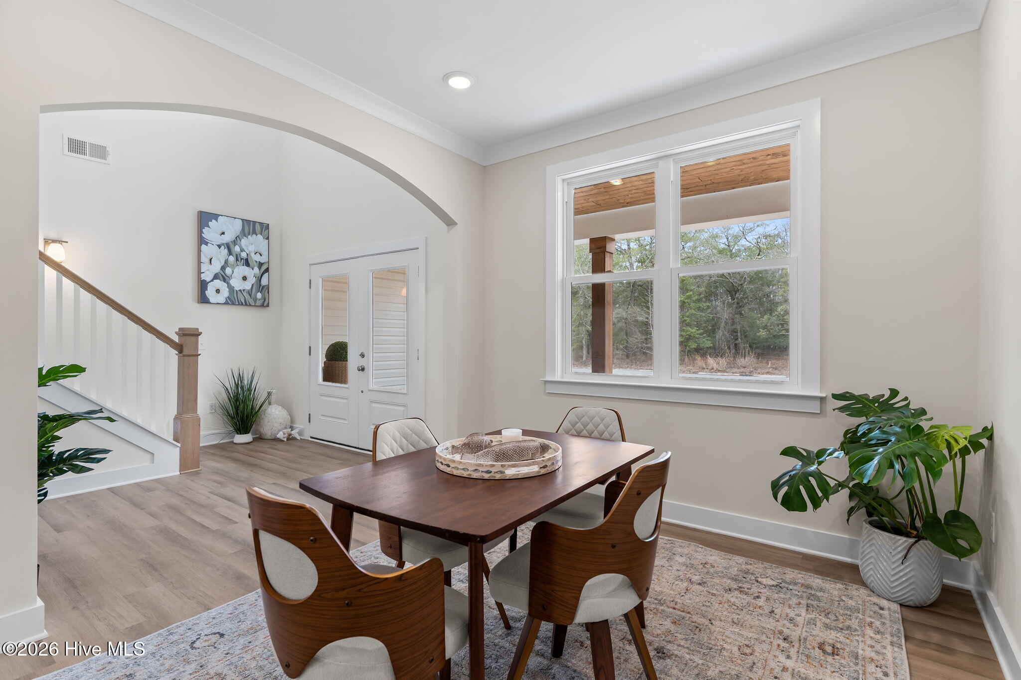 100558259 | Photo 37