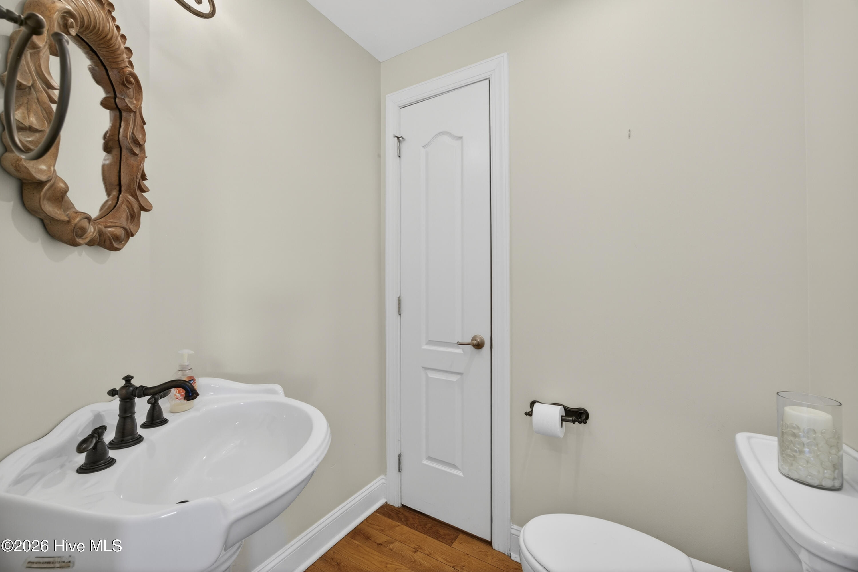 100554981 | Photo 108