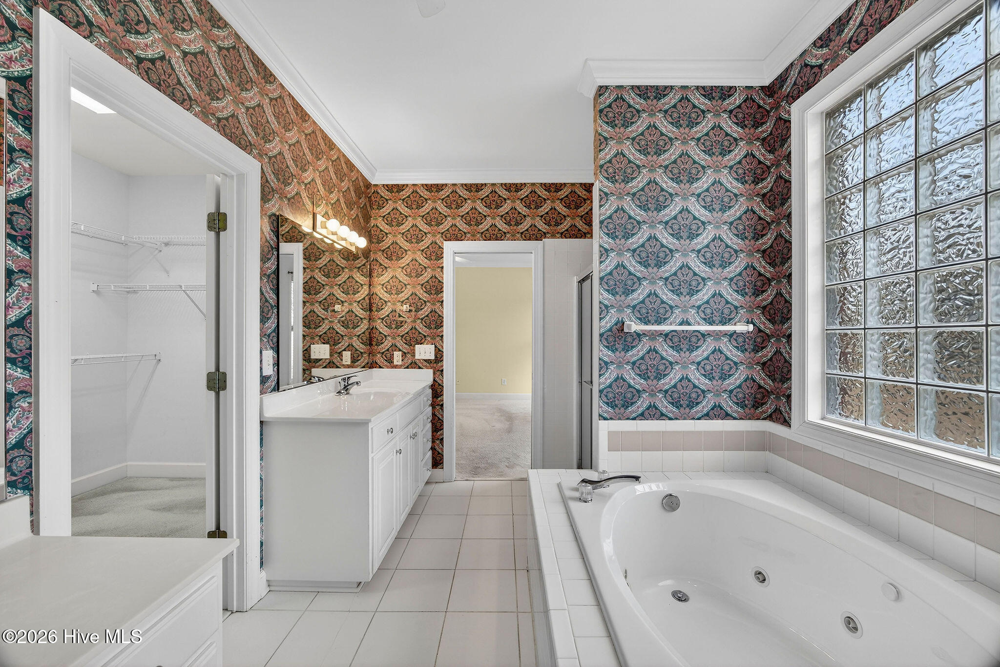 100551519 | Photo 28