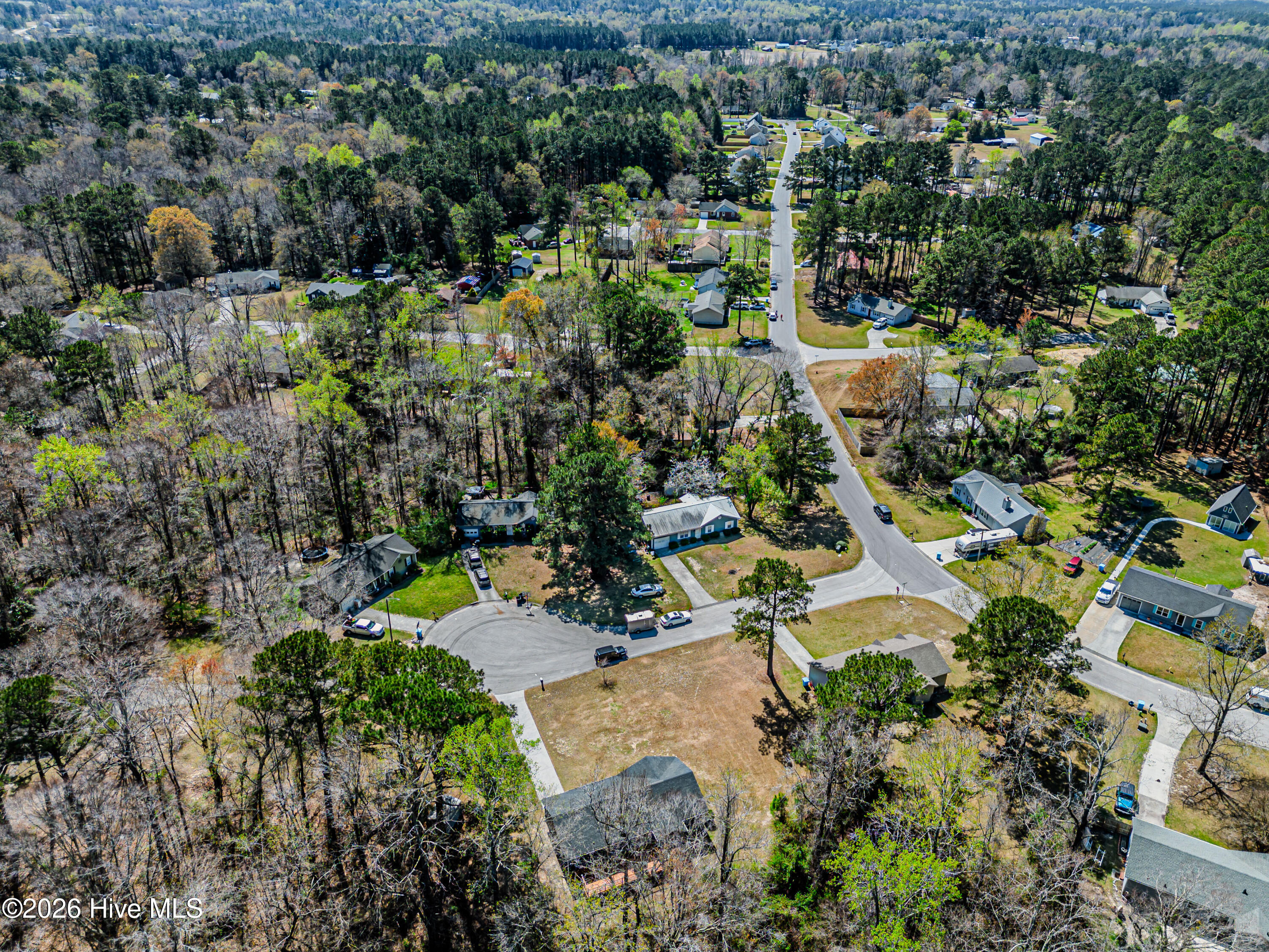 100564633 | Photo 76