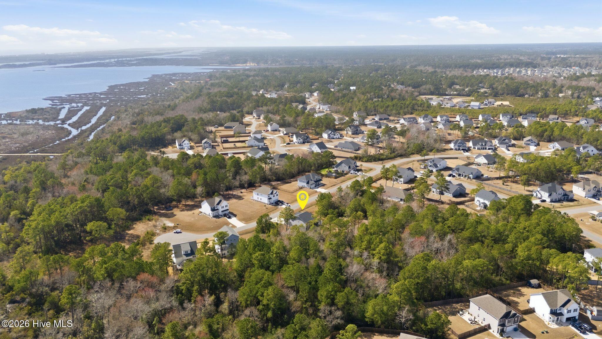 100558926 | Photo 65