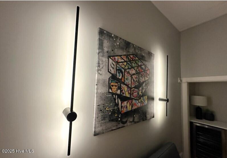 100535272 | Photo 55